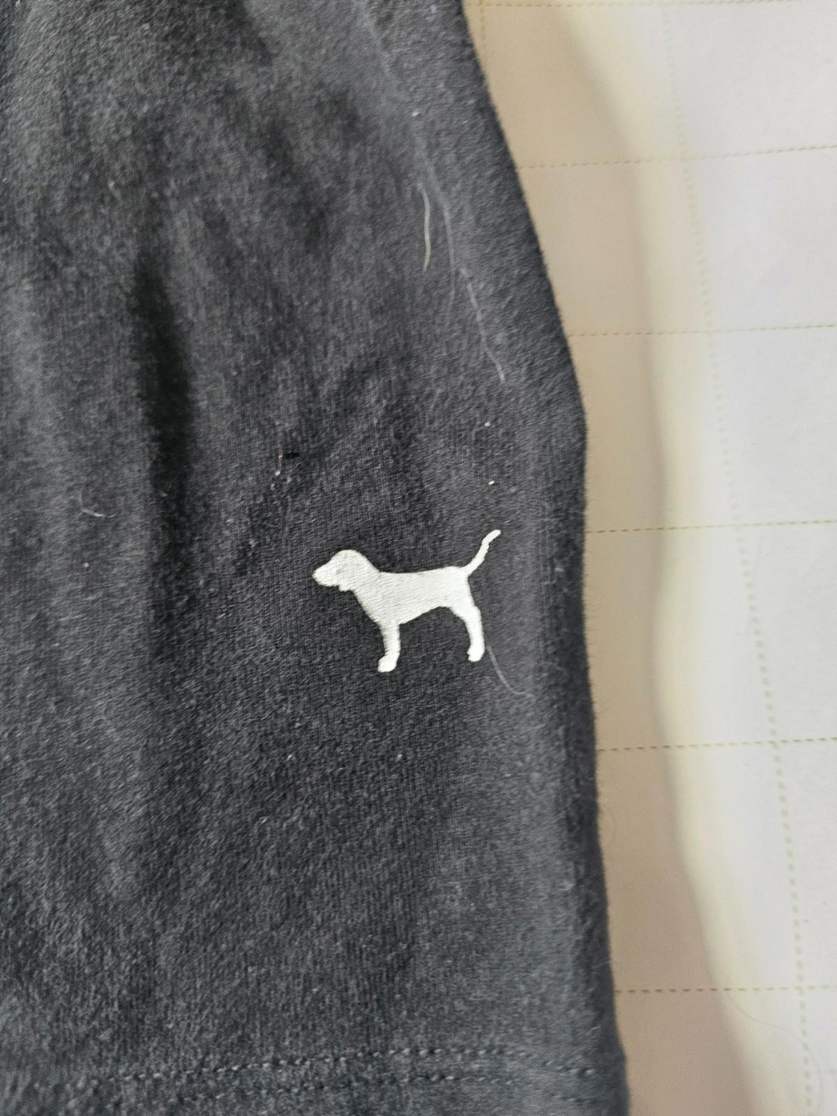 Victoria’s Secret PINK Black Leggings Medium Burgundy Logo Waistband Dog