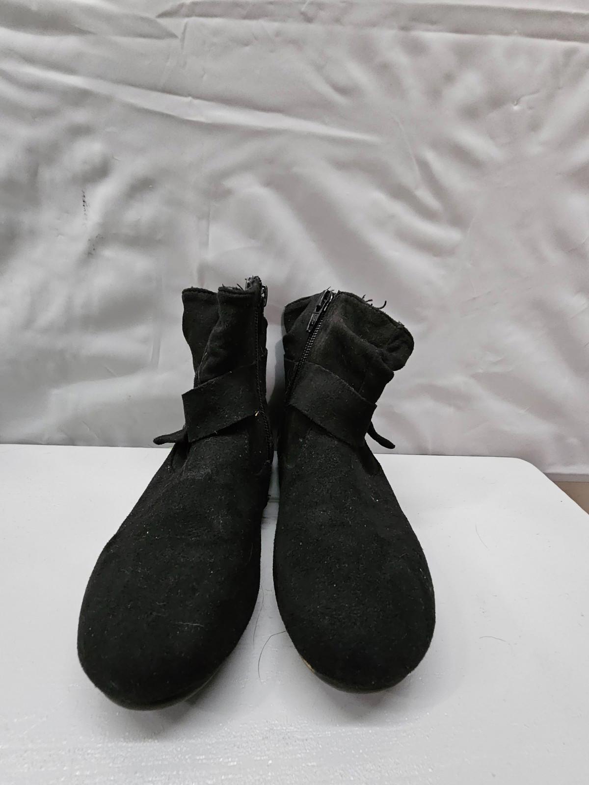 Wonder Nation Kids Black Suede Zip Up Boots Size 11