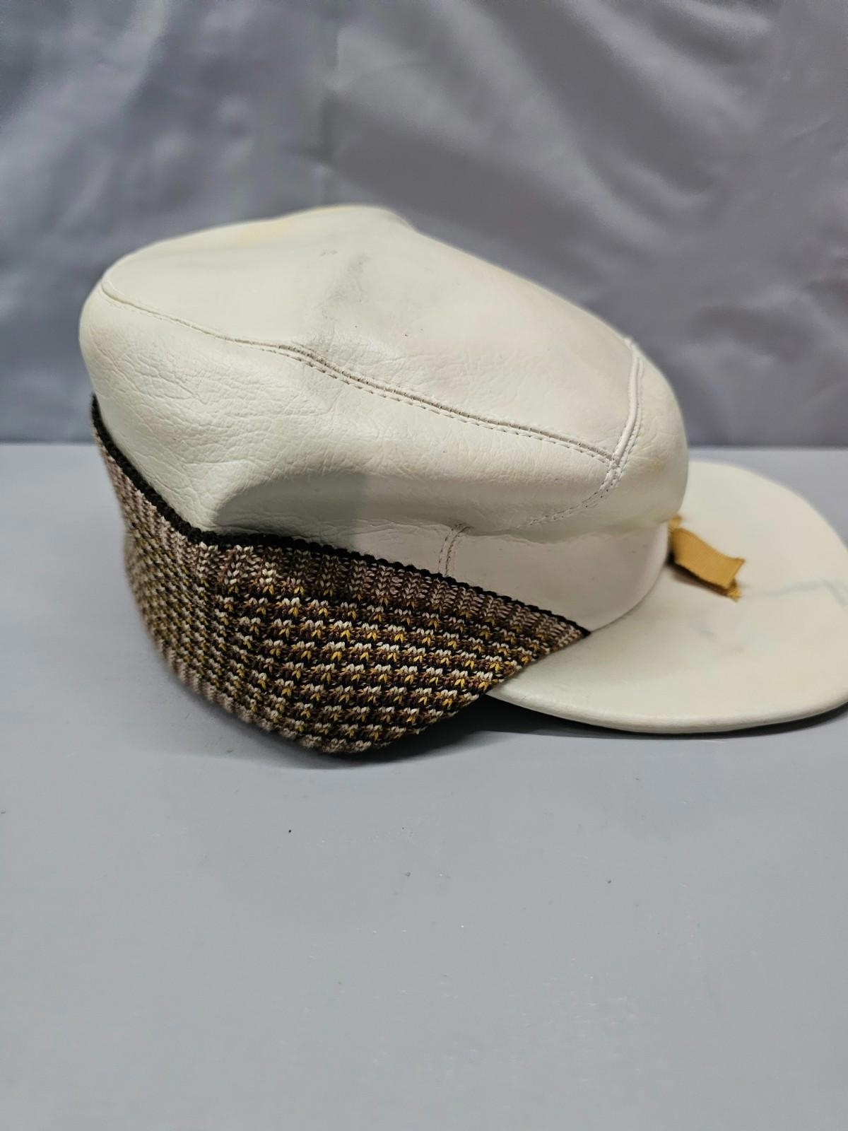 Vintage White Faux Leather Driving Cap Size 7 1/8 Plaid Panels & Bow Accent