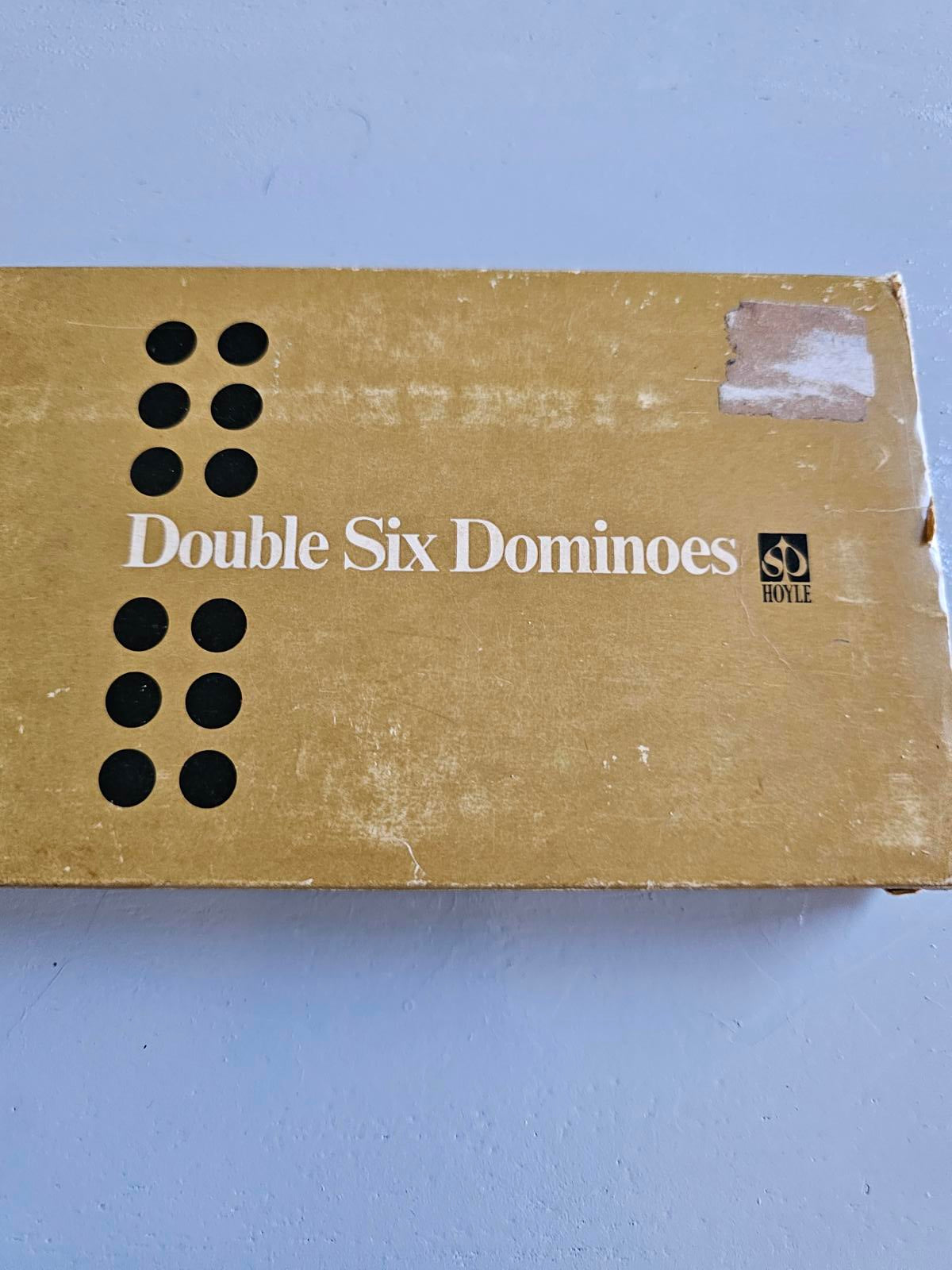 Vintage Hoyle Double Six Dominoes Set