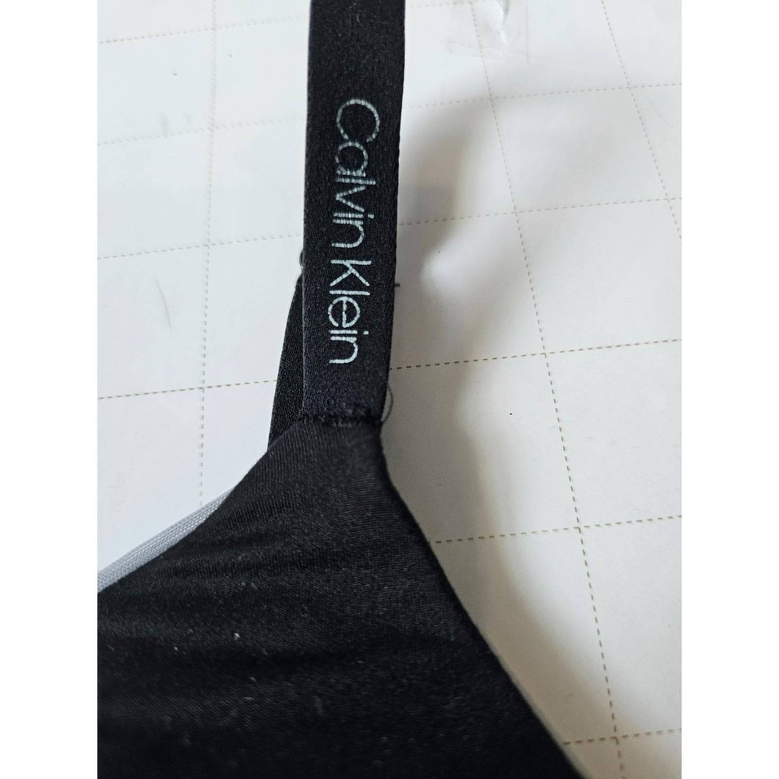 Calvin Klein Black Lightly Lined Bra Women's M Adjustable Straps