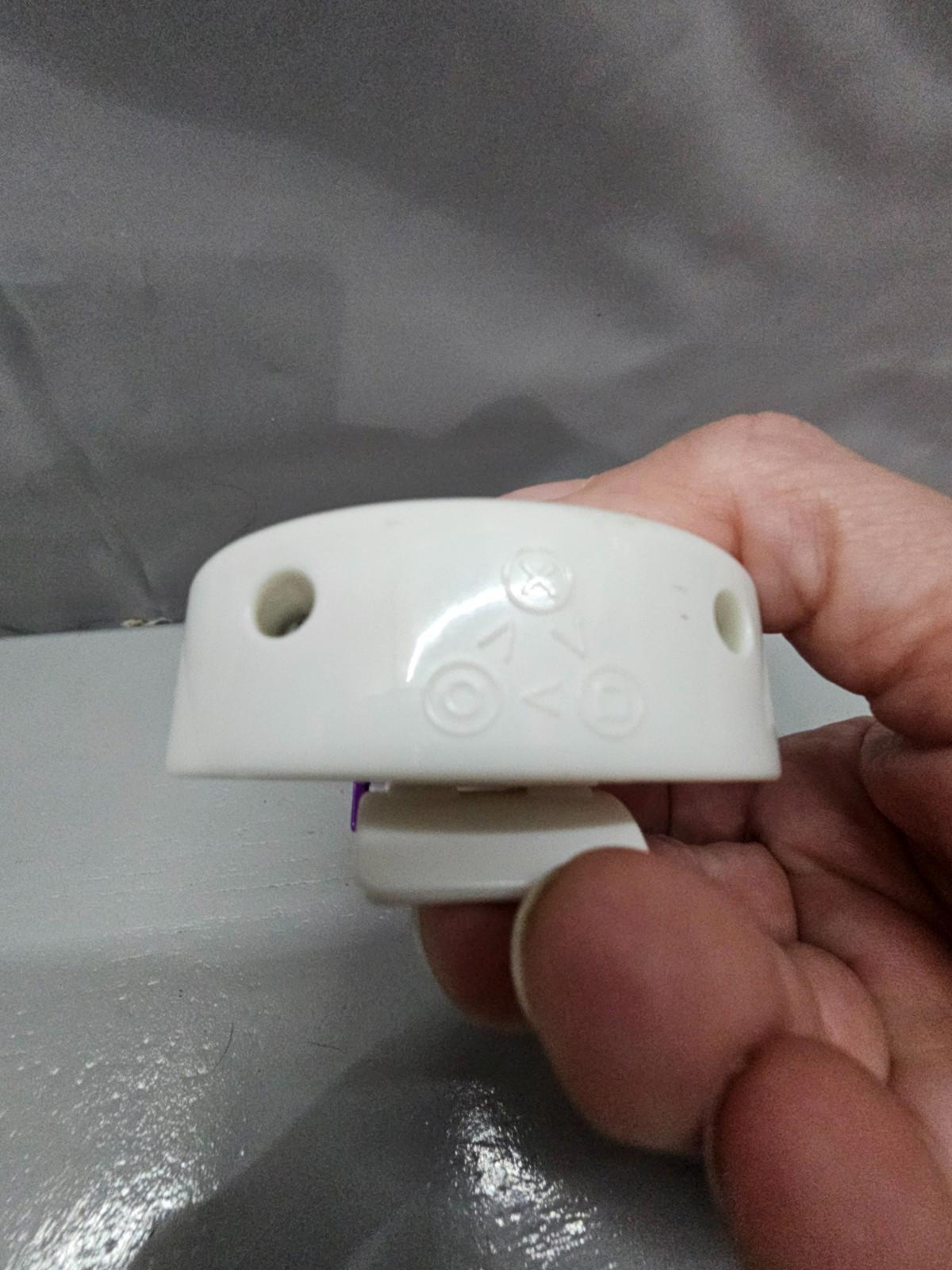 Pokémon Master Ball Belt Clip Toy Purple & White Poké Ball 2020 Wicked Cool