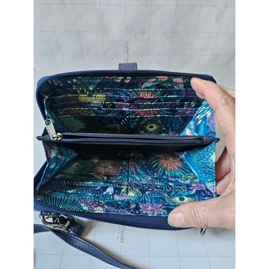Sakroots Crossbody Bag - Floral Fun on the Go!