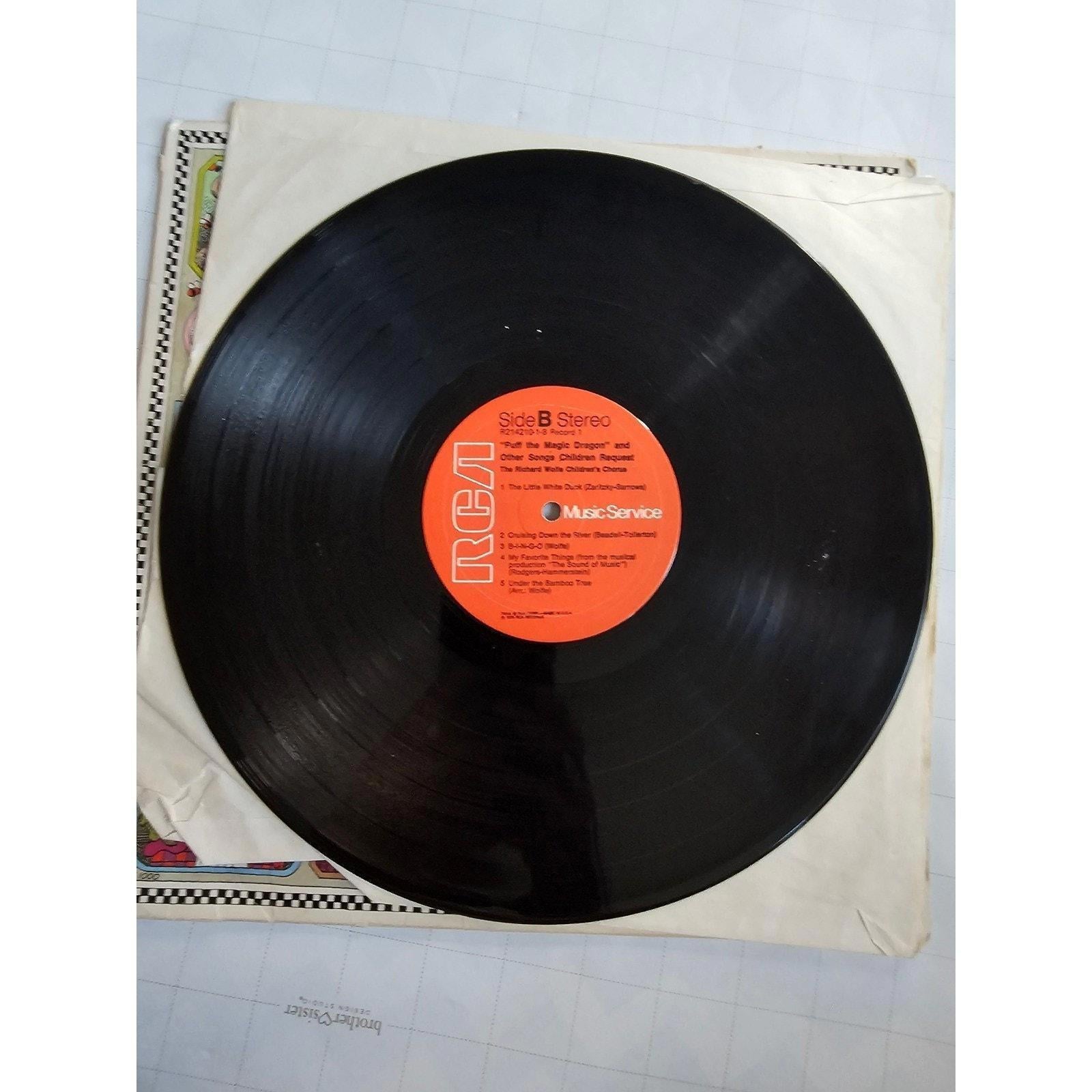 Vintage RCA The Teddy Bears Picnic Childrens Music Records 4 Album Set - good-g-