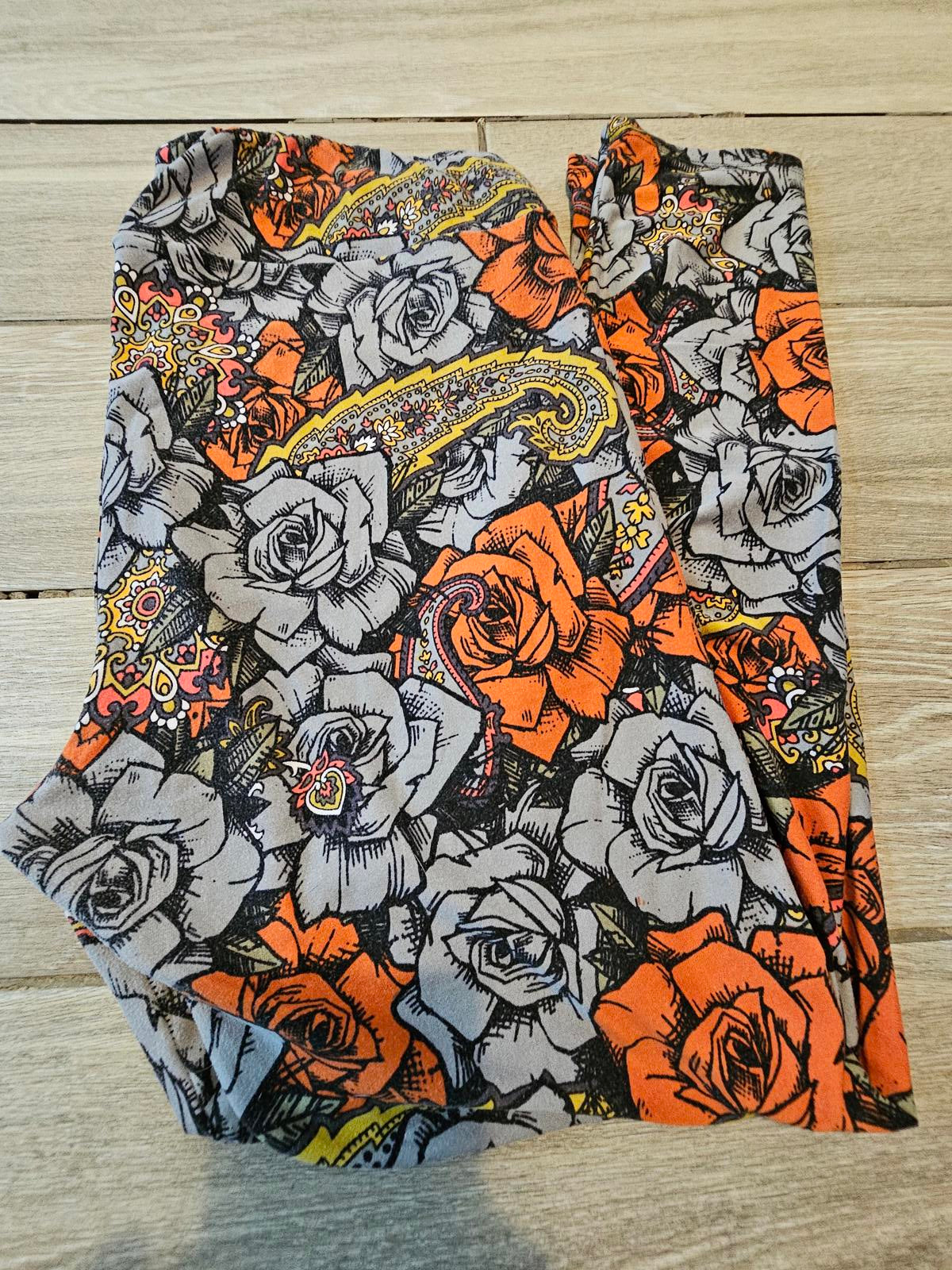 LuLaRoe Tall & Curvy TC Leggings Orange Gray Floral Paisley Print