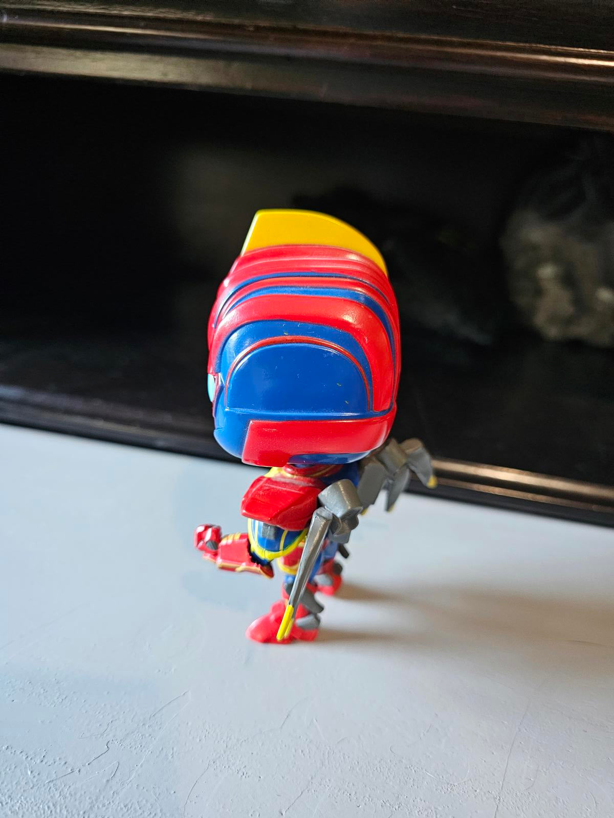 Funko Pop Marvel Mech Strike Captain Marvel #834 2021 Out of Box Figure