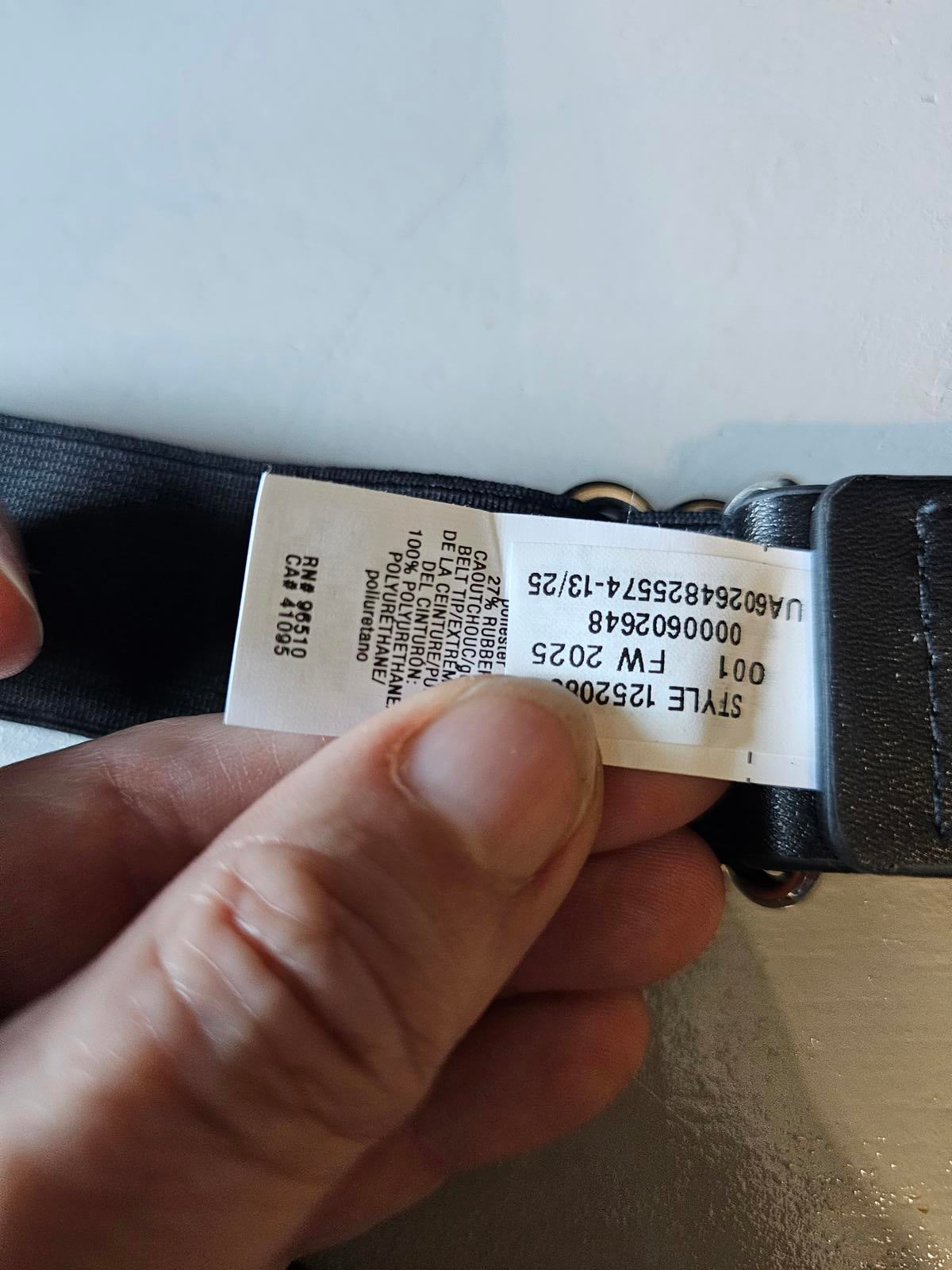 Under Armour Black Stretch Belt – Adjustable, Sleek & Built to Survive Leg Day