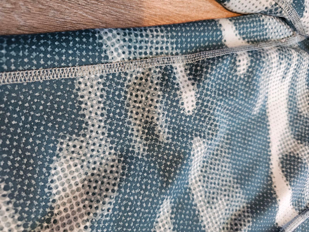 Xersion Camo Print Quick-Dri 7/8 Ankle Leggings Medium Green Gray