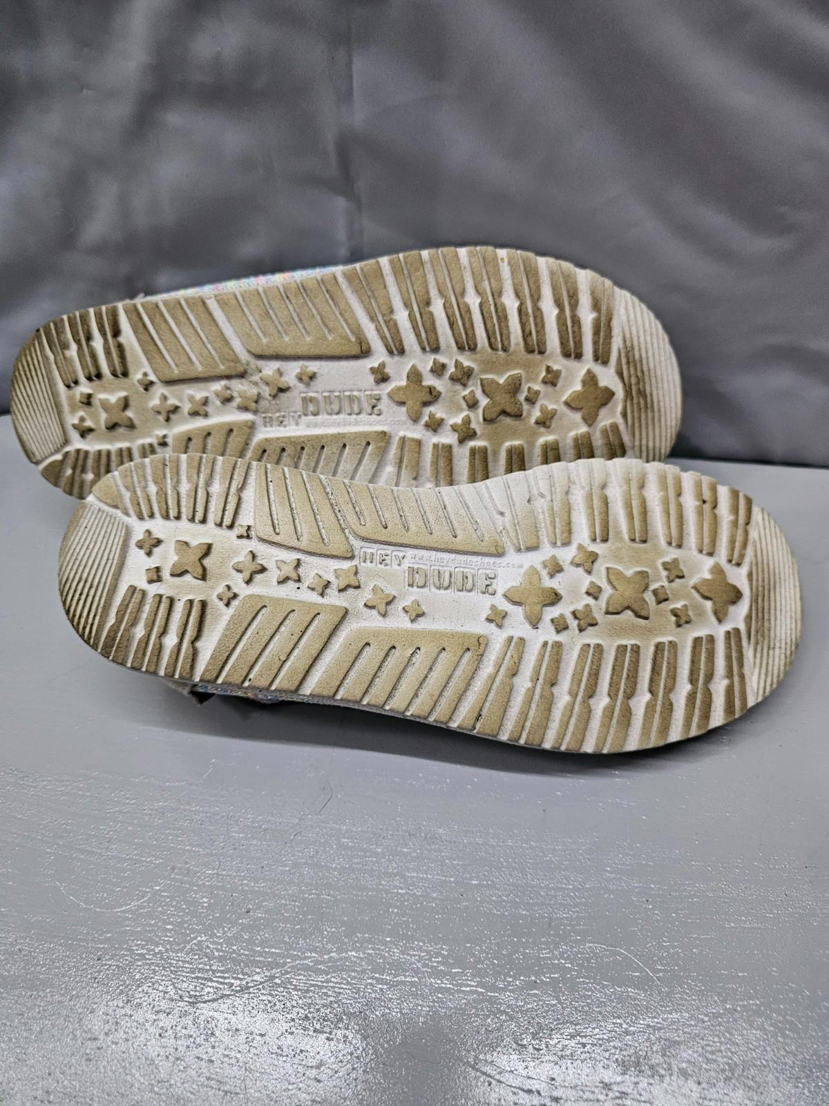 Hey Dude Wendy Sox Women’s Shoes Aurora White Pastel Knit Size 8