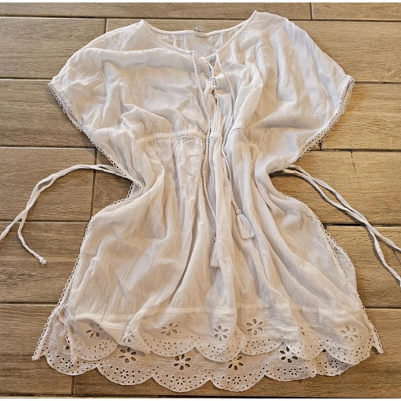 Old Navy White Eyelet Boho Tunic Swim Cover Up Size S