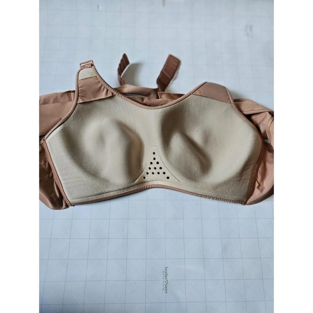 Cacique Nude Wireless Bra 42DD Comfort Stretch No Wire Support