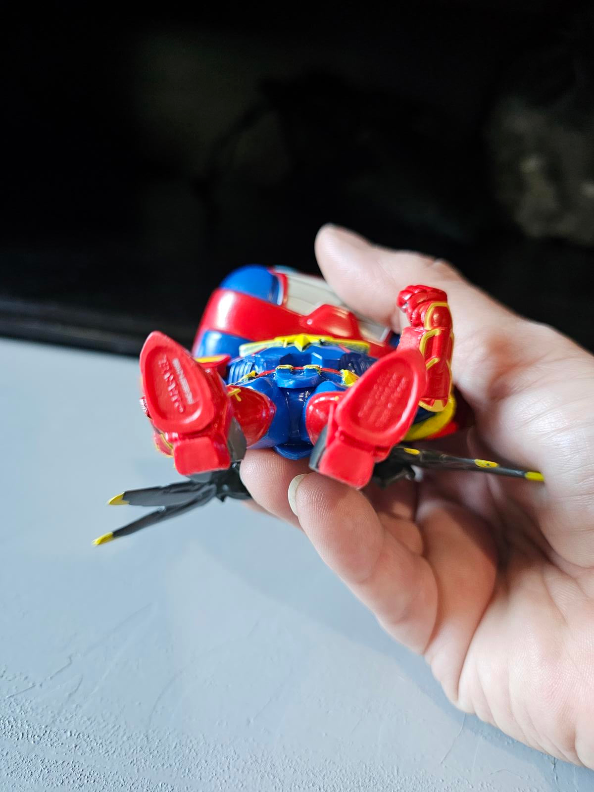 Funko Pop Marvel Mech Strike Captain Marvel #834 2021 Out of Box Figure