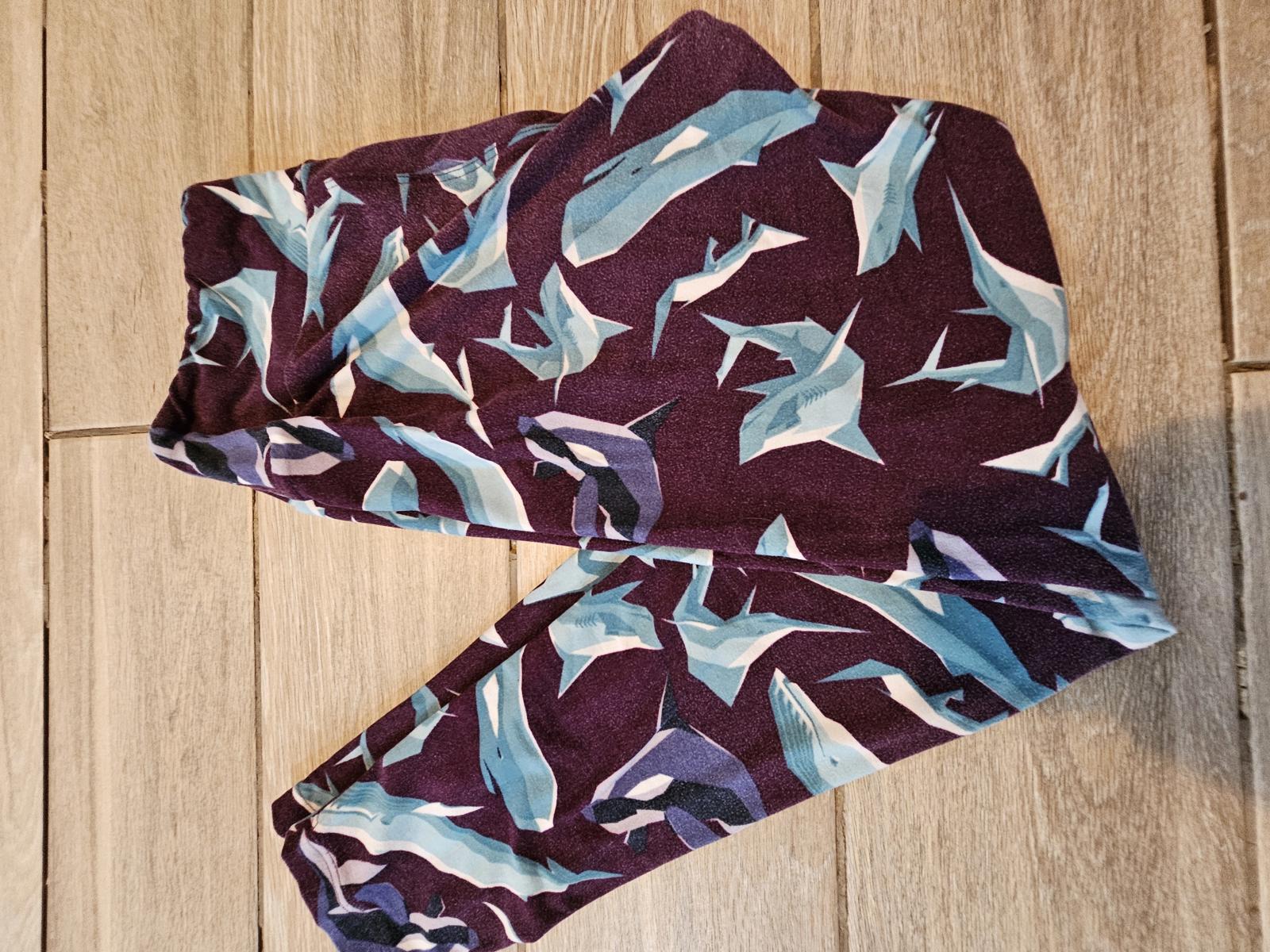 Lularoe OS Leggings Purple Blue Shark Print Buttery Soft Ocean Sea Life