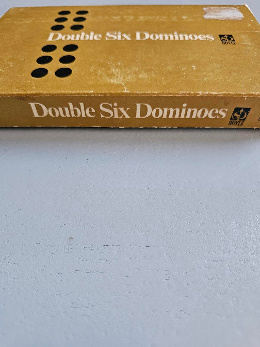 Vintage Hoyle Double Six Dominoes Set