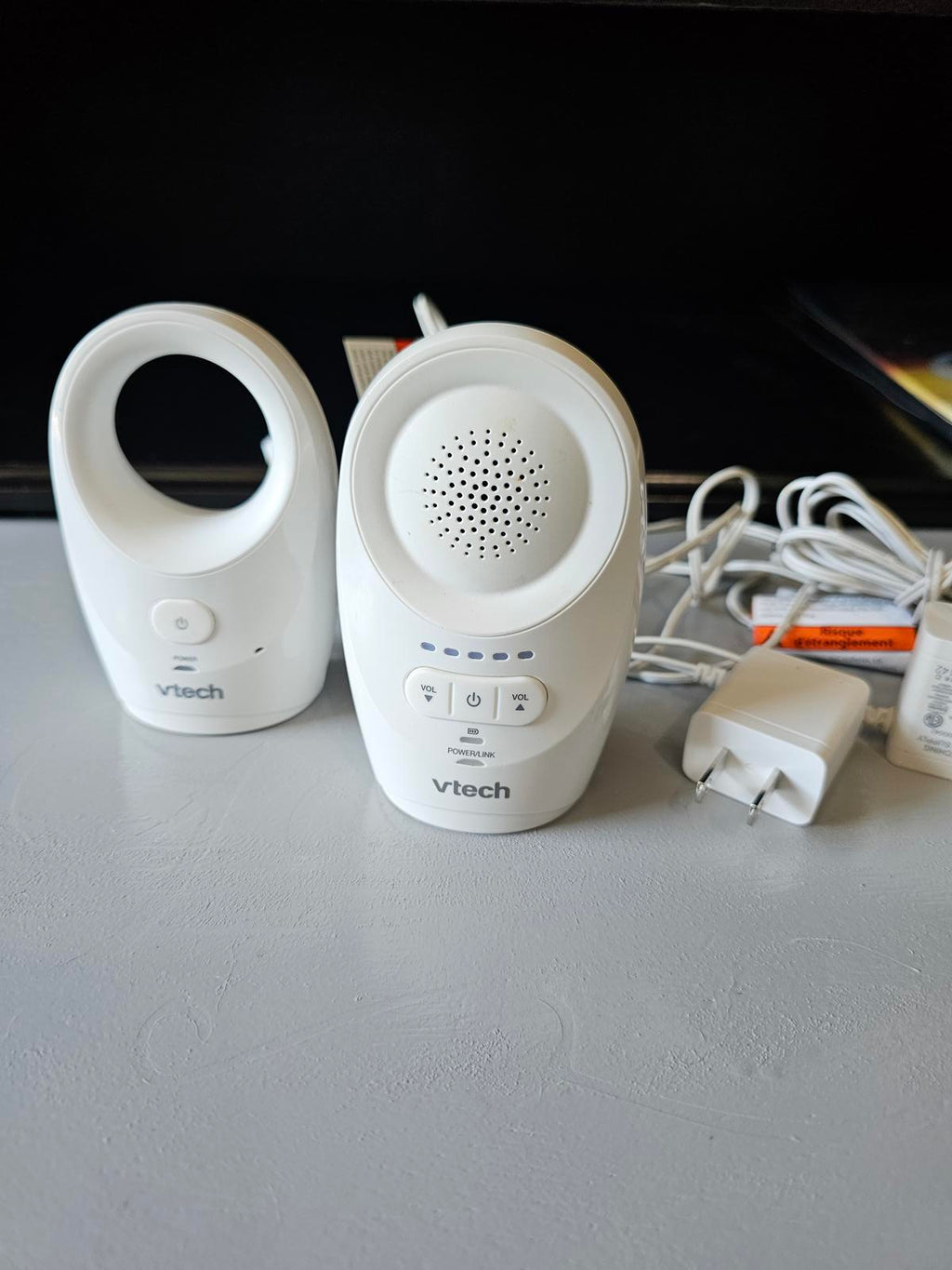 VTech Audio Baby Monitor Set Model DM111 Parent & Baby Units with Power Cords