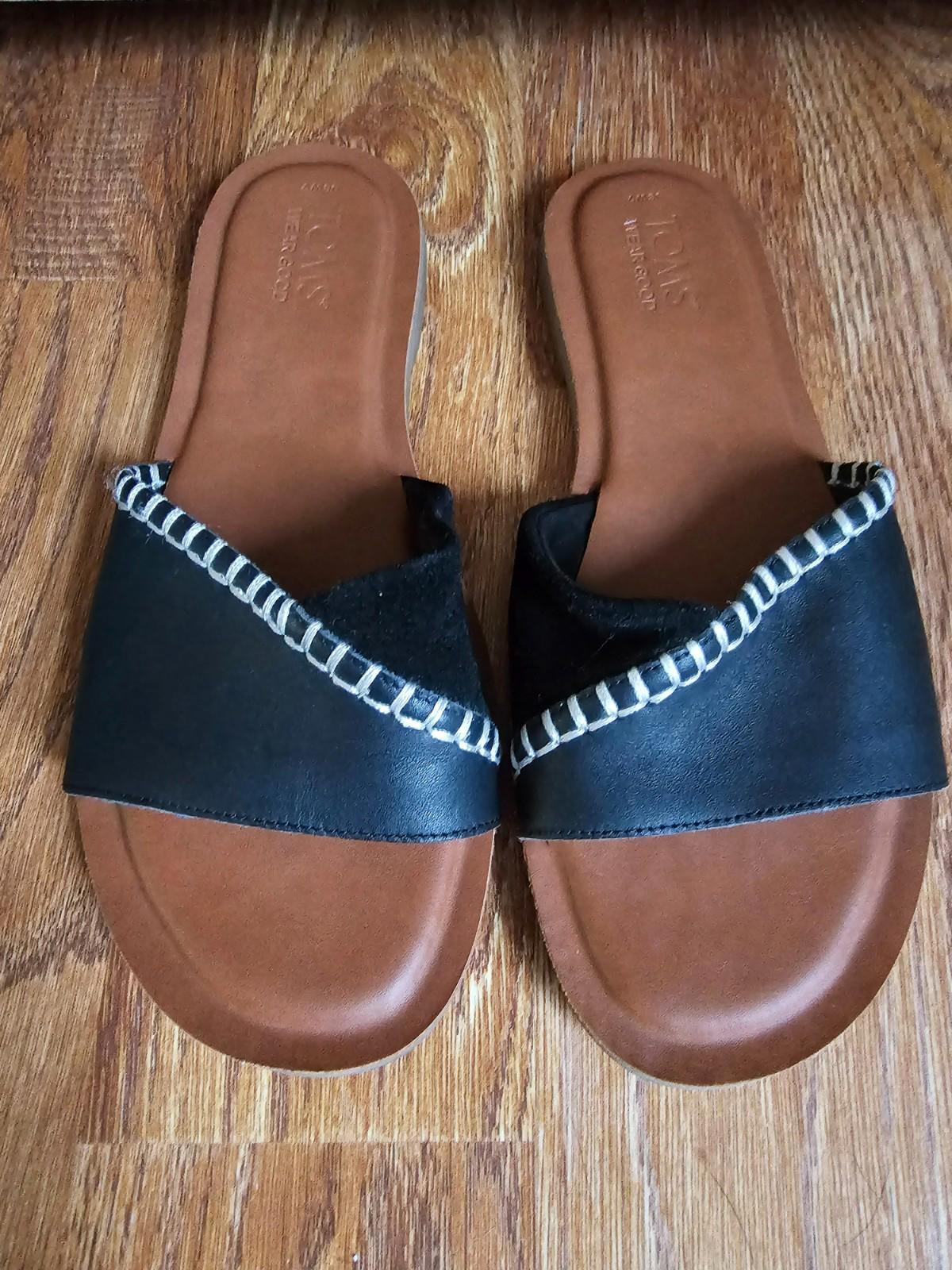 TOMS Shea Sandals Black Leather Suede Size 7 Womens Slip On
