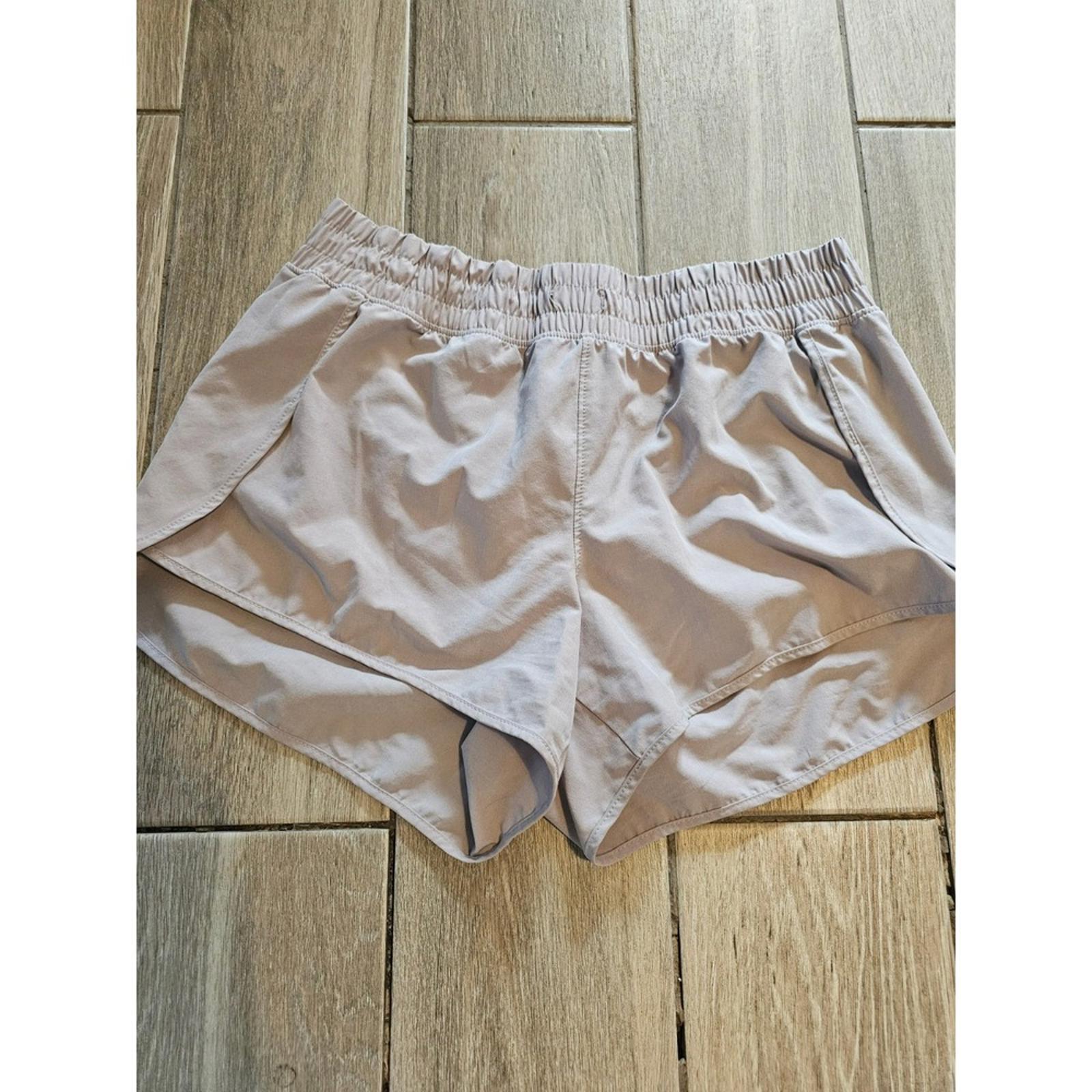 90 Degree by Reflex Gray Running Shorts Medium Elastic Waist Active