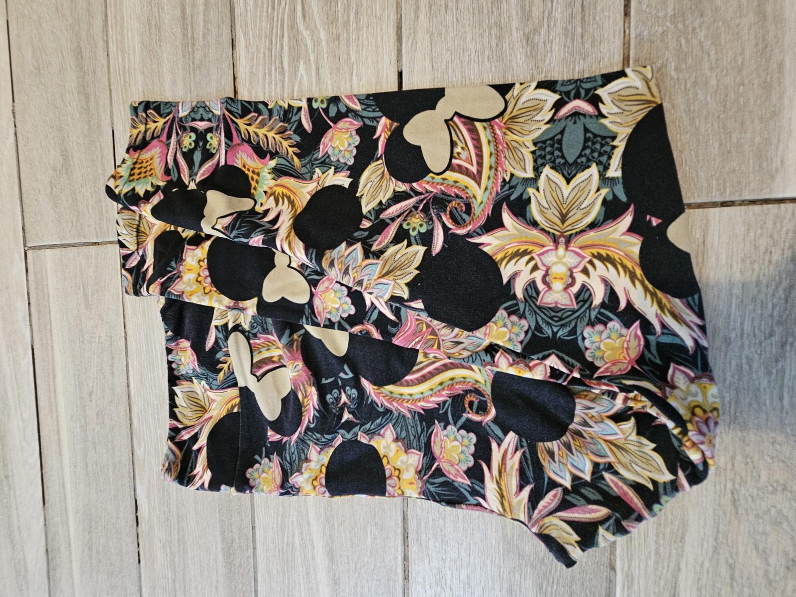 Disney Lularoe TC Leggings Black Minnie Mouse Silhouette Floral Print