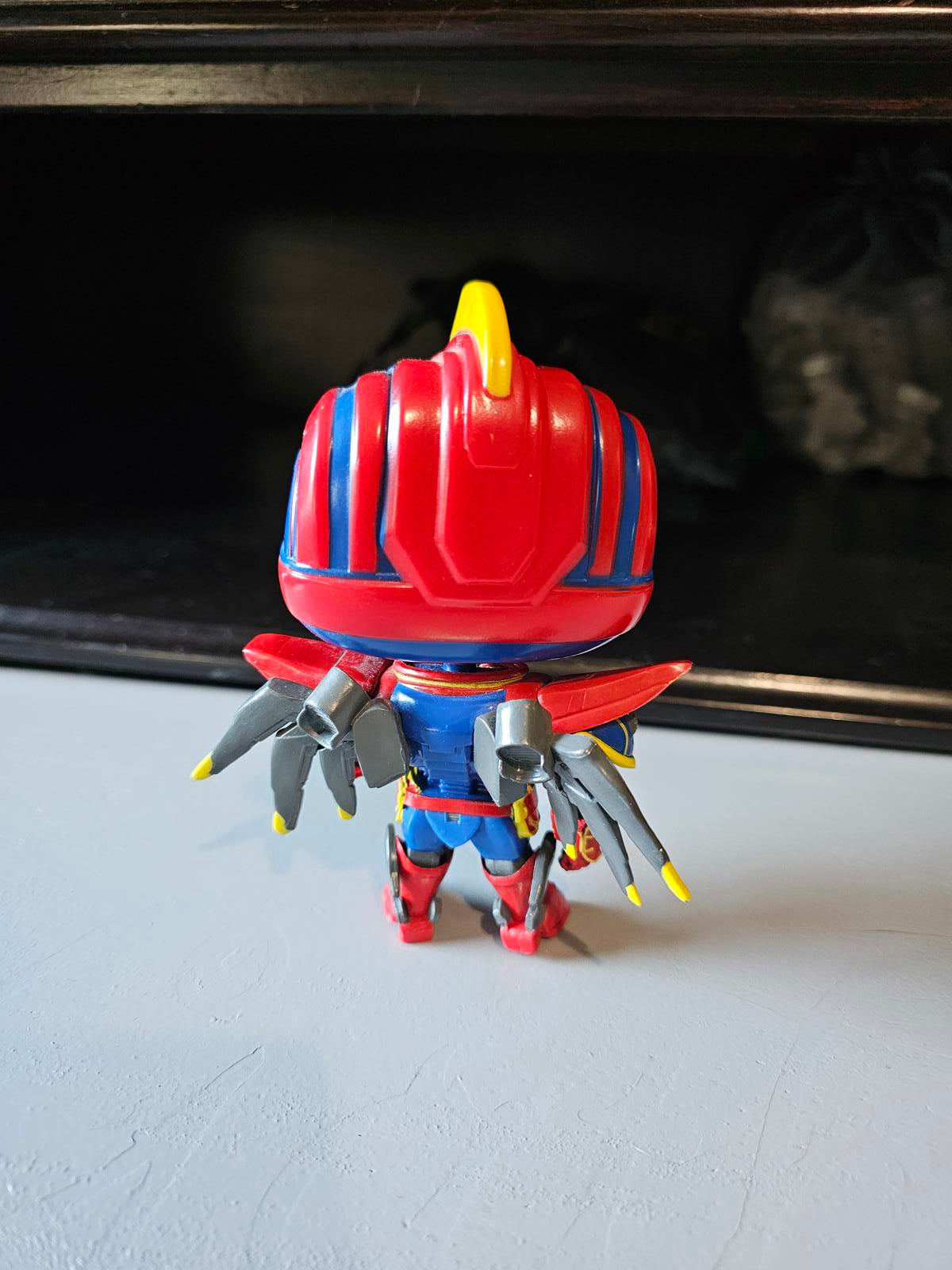 Funko Pop Marvel Mech Strike Captain Marvel #834 2021 Out of Box Figure