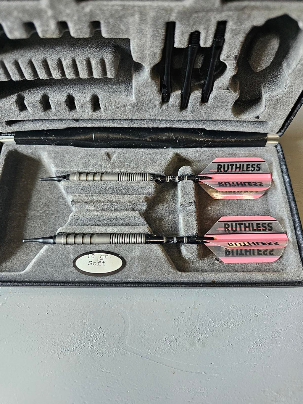 X3 18g Soft Tip Darts Set with Ruthless Flights – Case & Extras Included