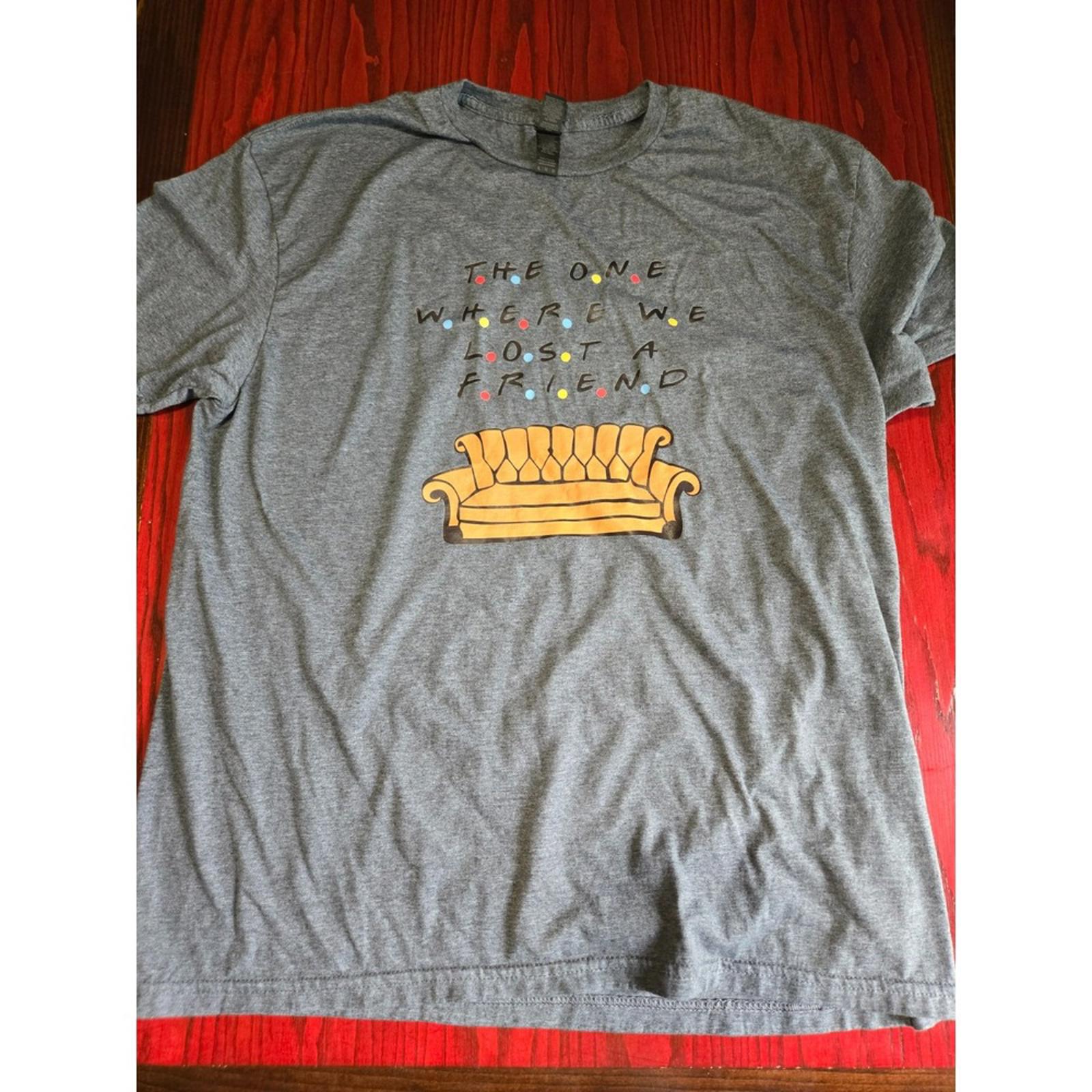 Gildan Softstyle Friends Couch Lost A Friend Shirt L Custom Tee