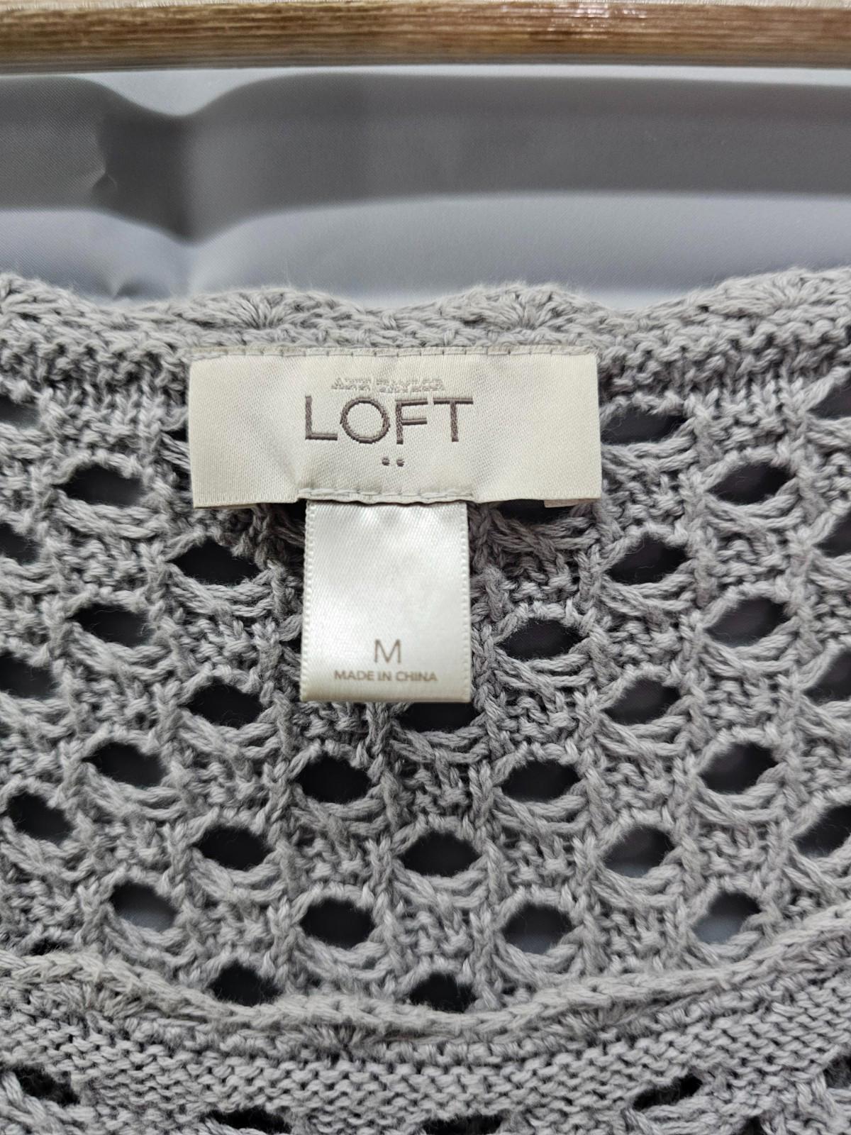 LOFT Gray Open Knit Sweater Women's Medium Scoop Neck Long Sleeve Pullover