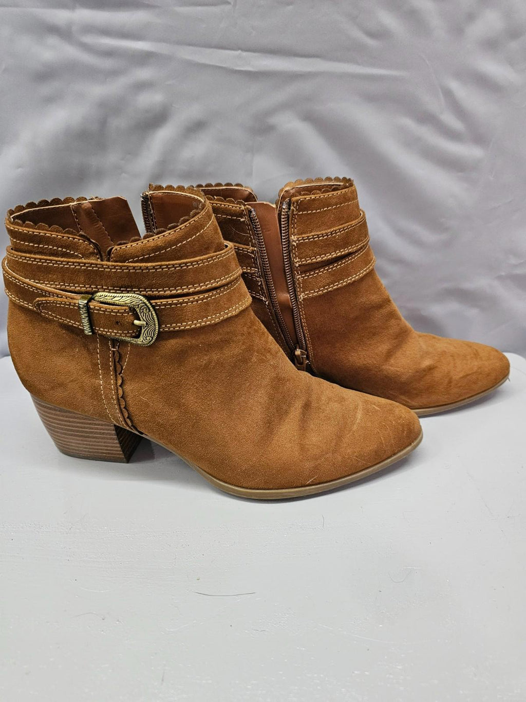 St. John’s Bay Tan Suede Ankle Booties Western Stacked Heel Zip Boot