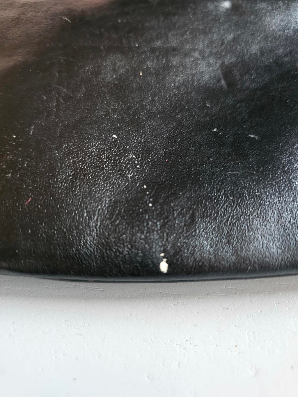 Vintage Andé Black Quilted Leather Shoulder Bag – Gold Chain Strap