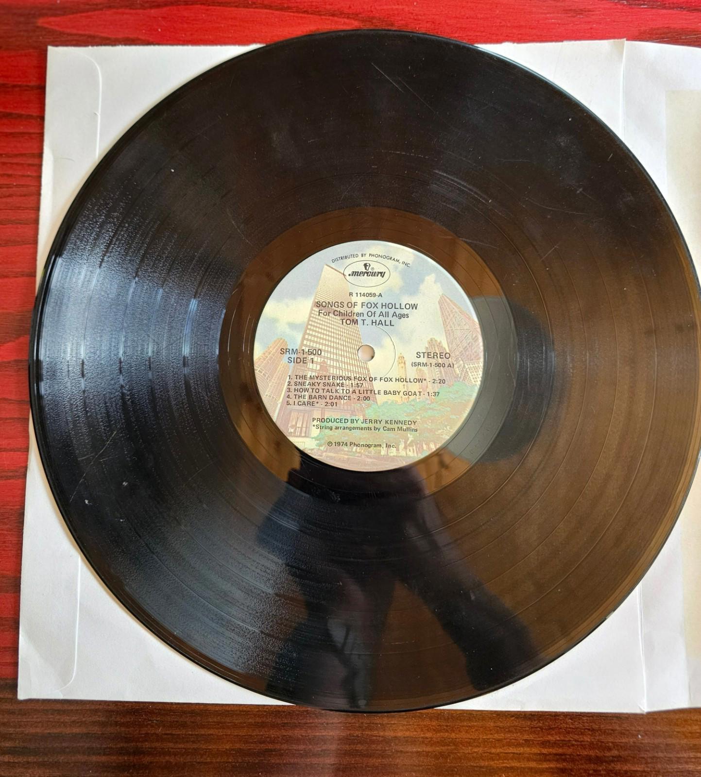 Tom T. Hall – Songs of Fox Hollow LP – 1974 Mercury SRM-1-500 Vinyl Record