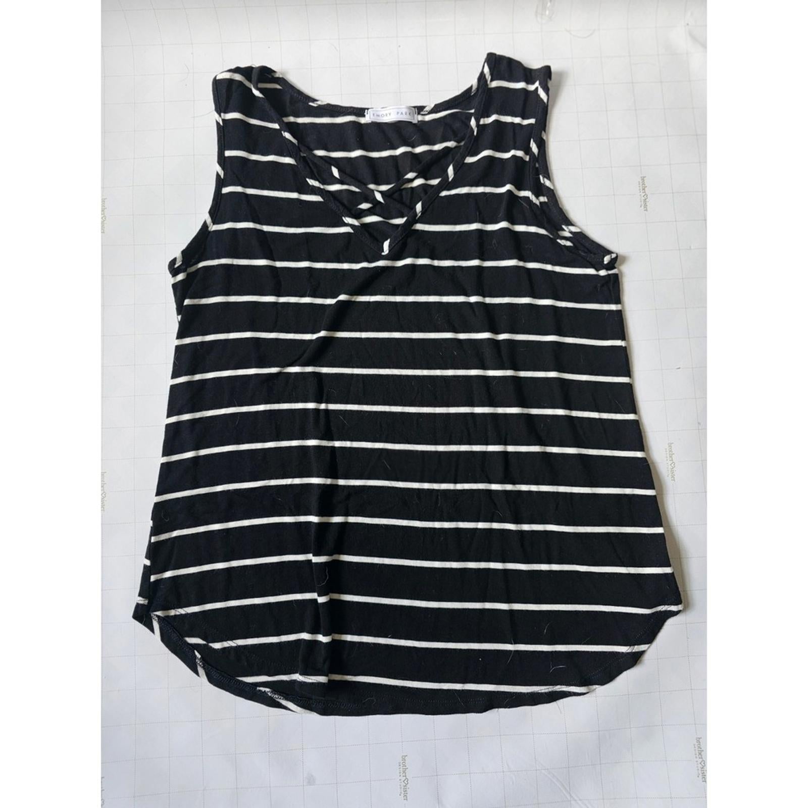 Emory Park Women's Sleeveless Black & White Striped Tank Top – Size Small