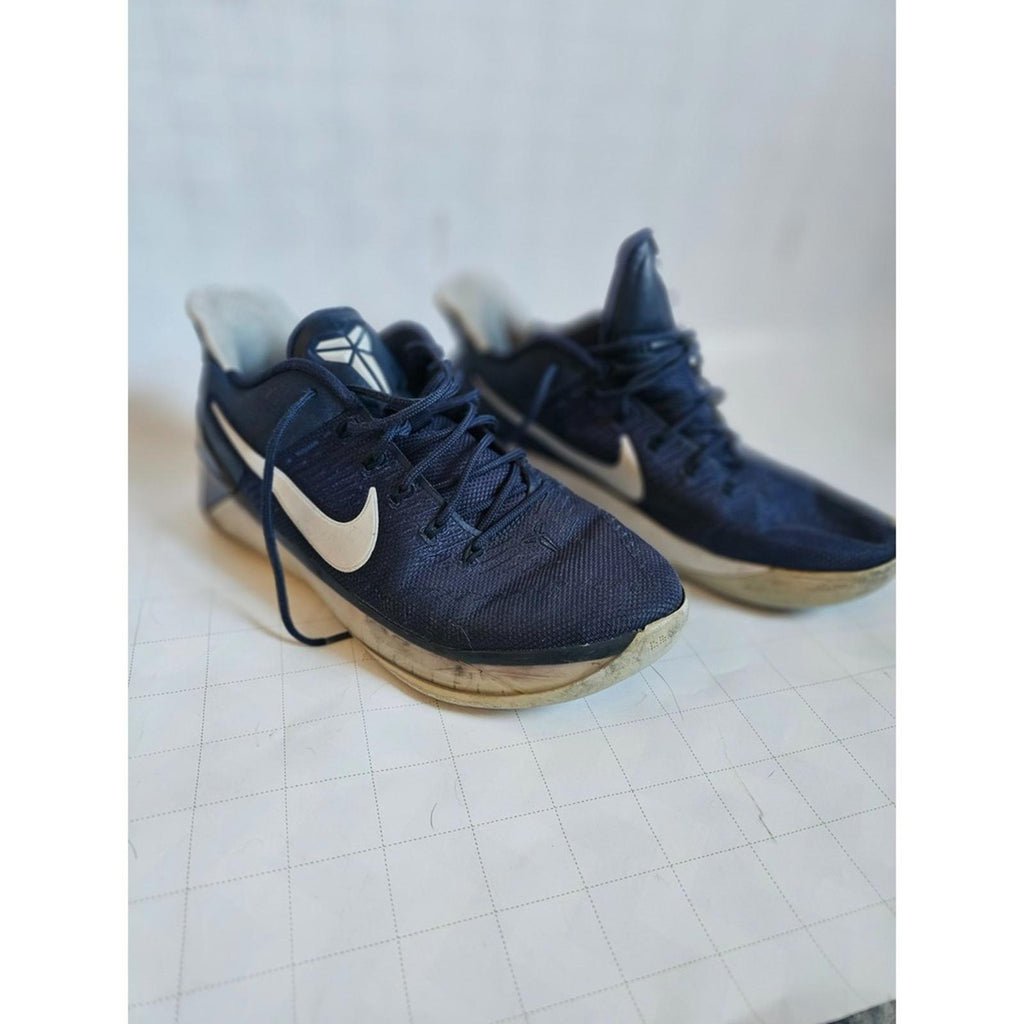 Nike Kobe XI EM GS Midnight Navy White Youth 6Y Basketball Shoes