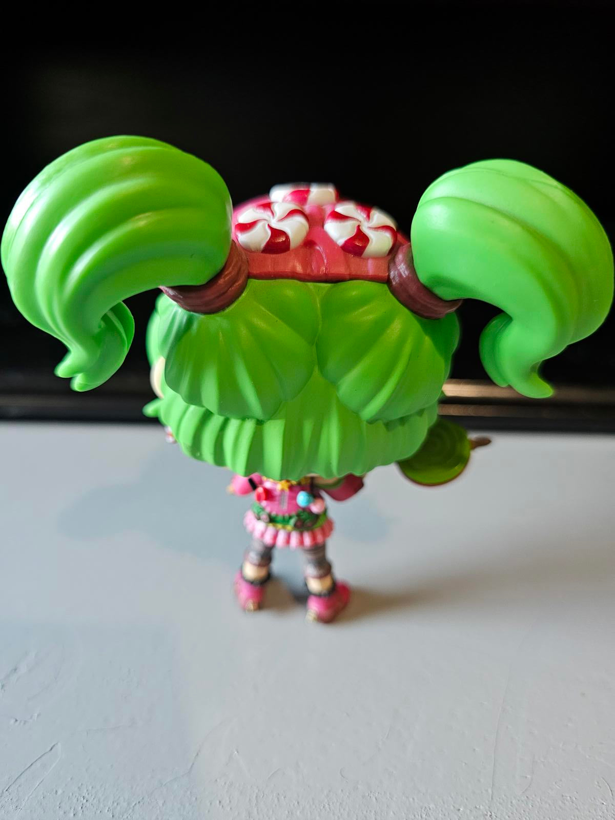 Funko Pop Fortnite Zoey #458 – Peppermint Candy Queen – 2019 Vinyl Figure