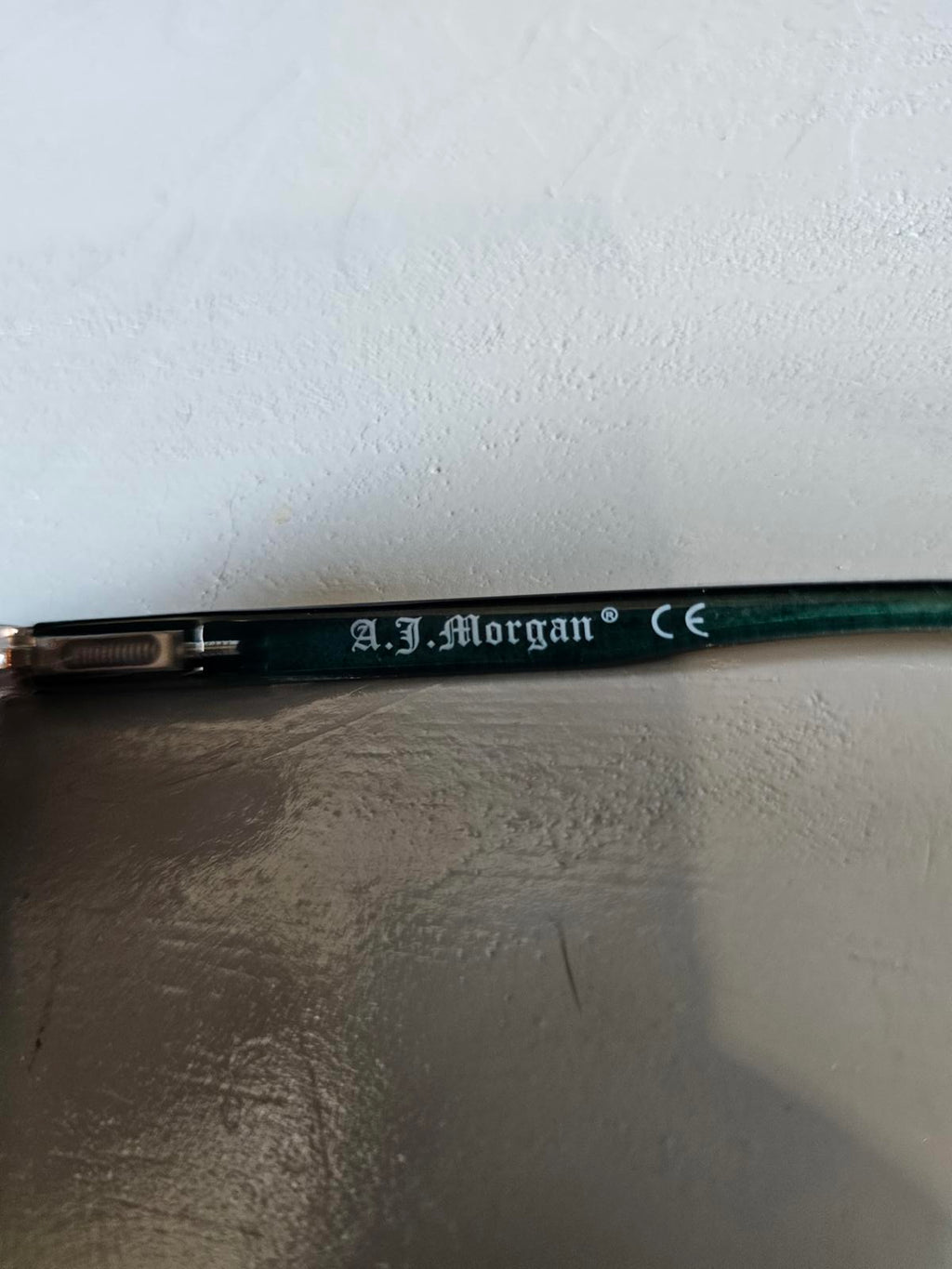 A.J. Morgan+1.25 Reading Glasses Clear & Rose Frame w/ Teal Arms Case Included