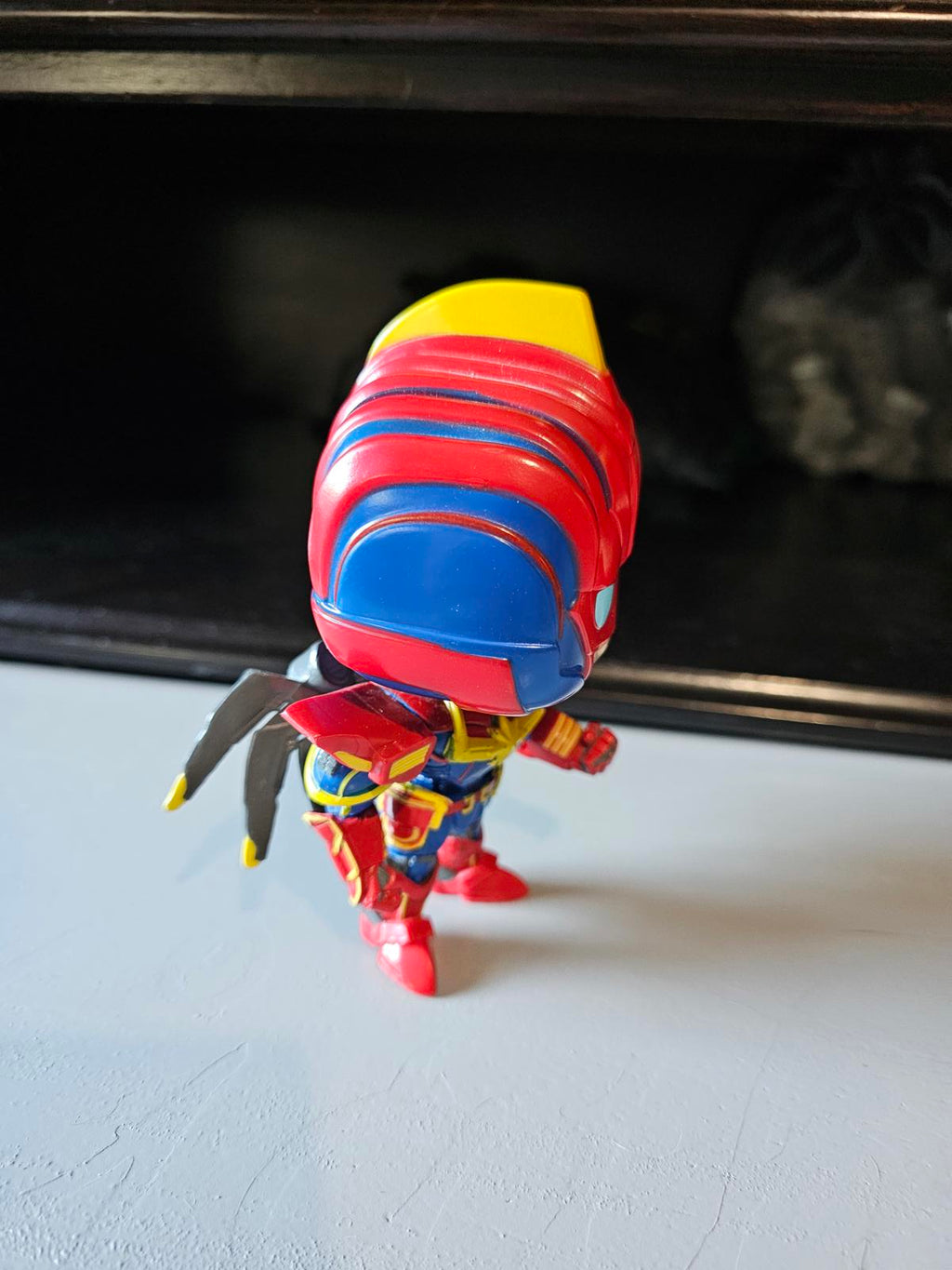 Funko Pop Marvel Mech Strike Captain Marvel #834 2021 Out of Box Figure