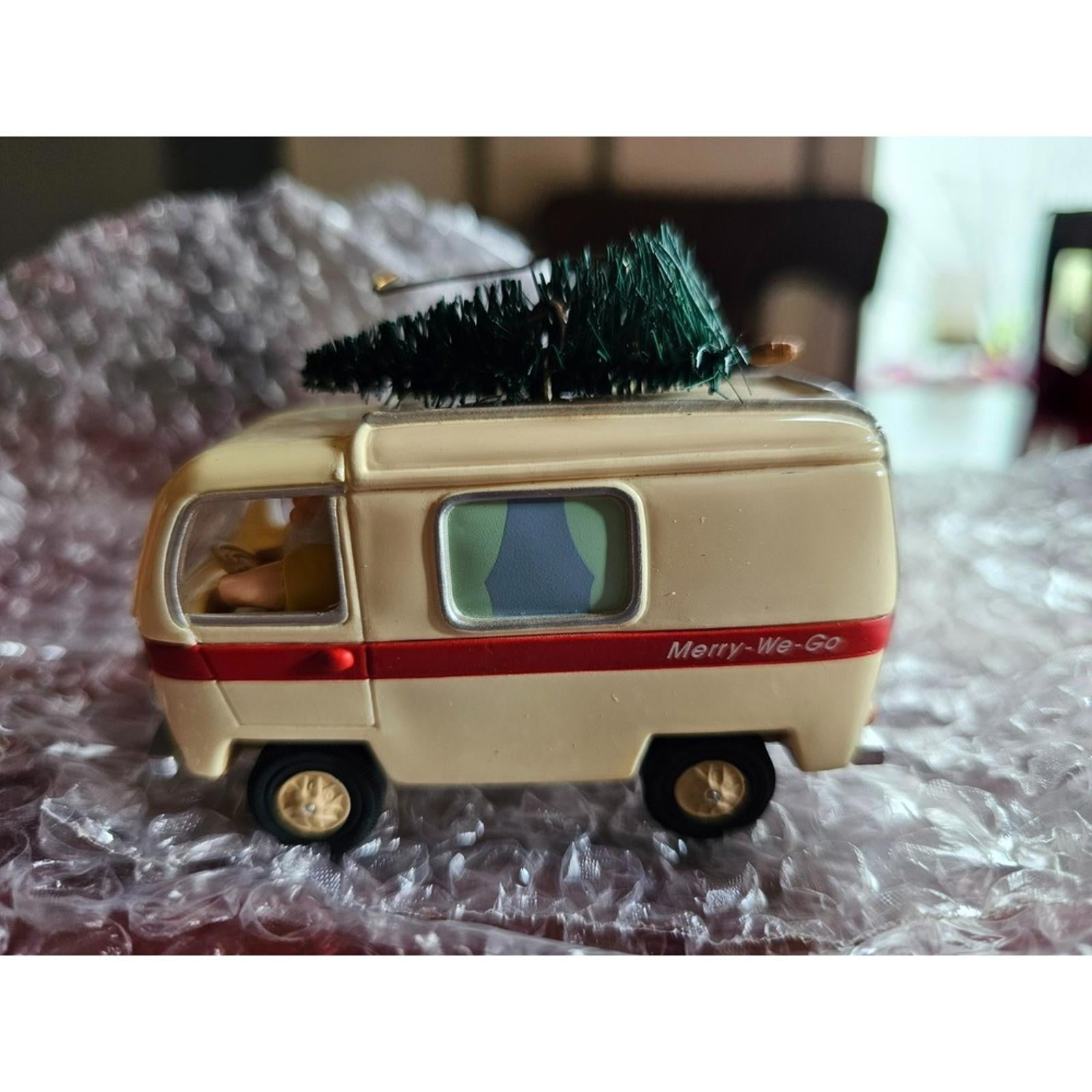Hallmark Keepsake Ornament - Merry RV