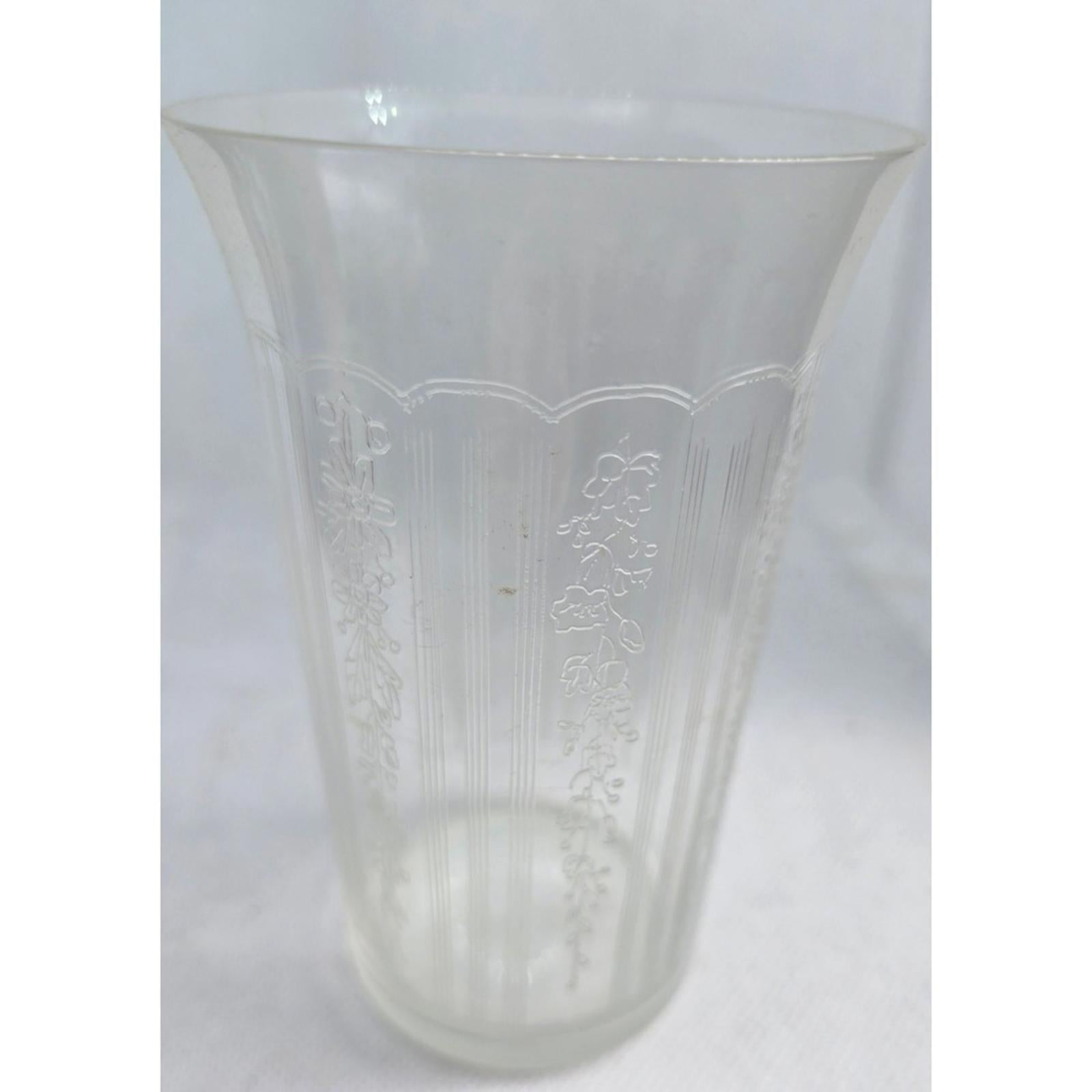 Set of 3 Vintage Etched Glasses Ribbed Floral Panel Design