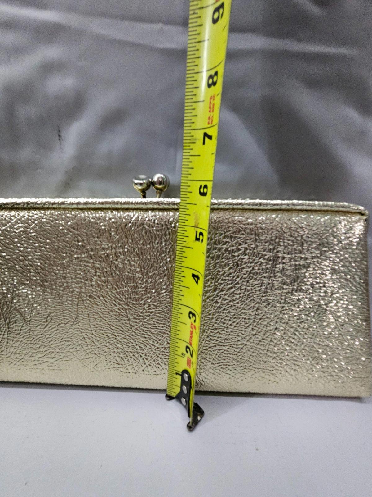 Clutch Purse Gold Metallic Handheld Snap Close Rare 1970’s Vintage Evening Bag