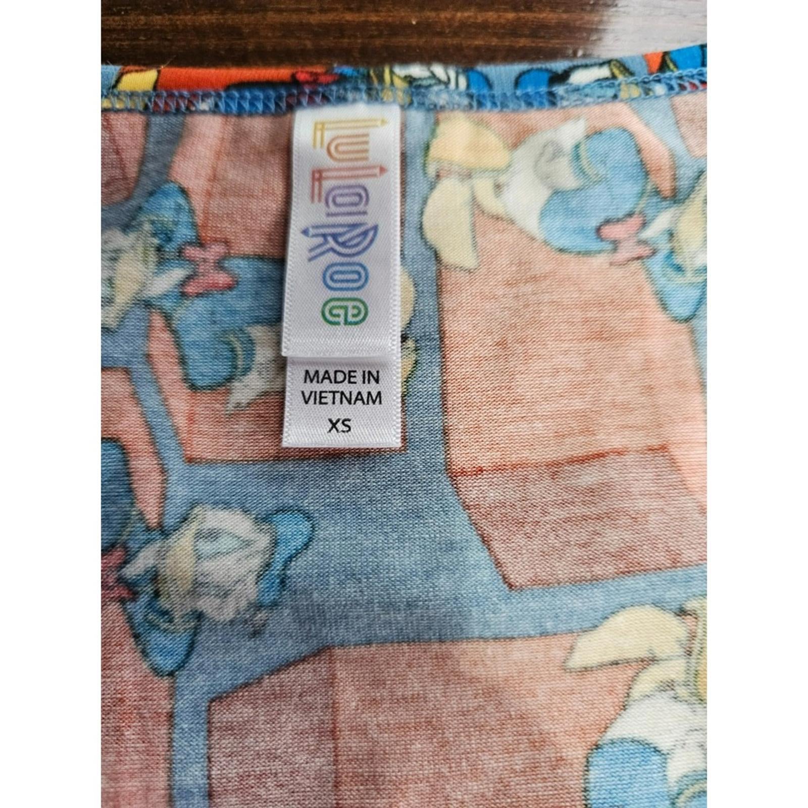 LuLaRoe XS Donald Duck Graphic Tee Disney Collab Rare Print