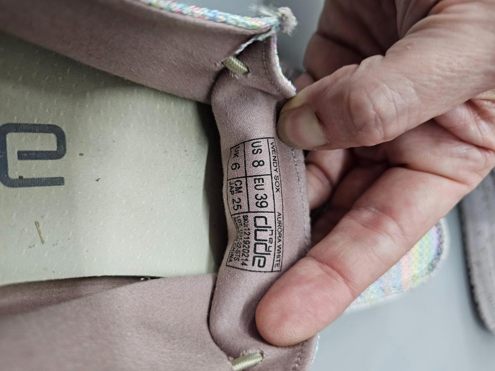 Hey Dude Wendy Sox Women’s Shoes Aurora White Pastel Knit Size 8