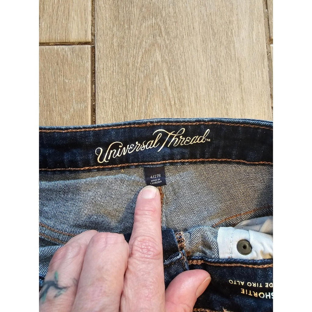 Universal Thread High Rise Denim Shorts 4 27R Distressed Cutoff Dark Wash