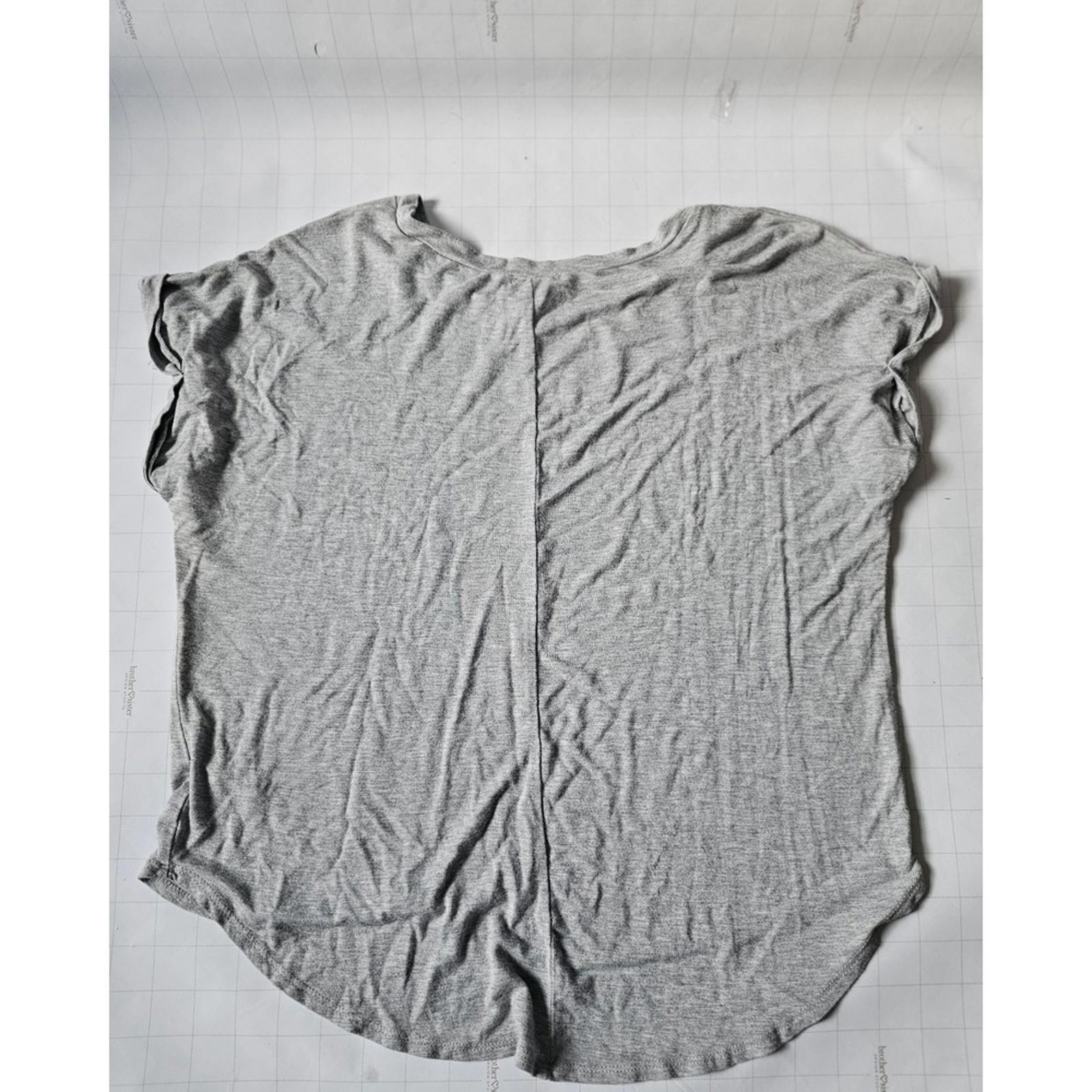 Rebel Society Gray T Shirt Large Casual Short Sleeve Crew Neck