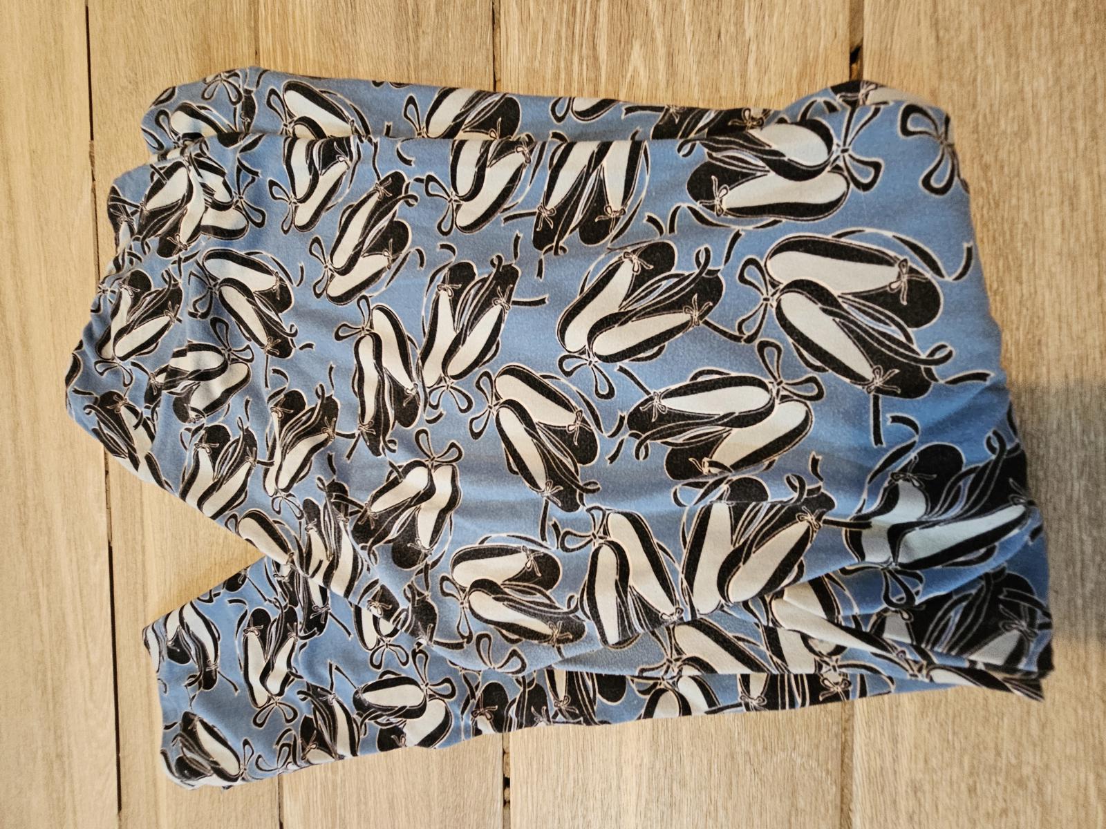 Lularoe TC Leggings Blue Black Ballet Flats Shoes Tall & Curvy Buttery Soft