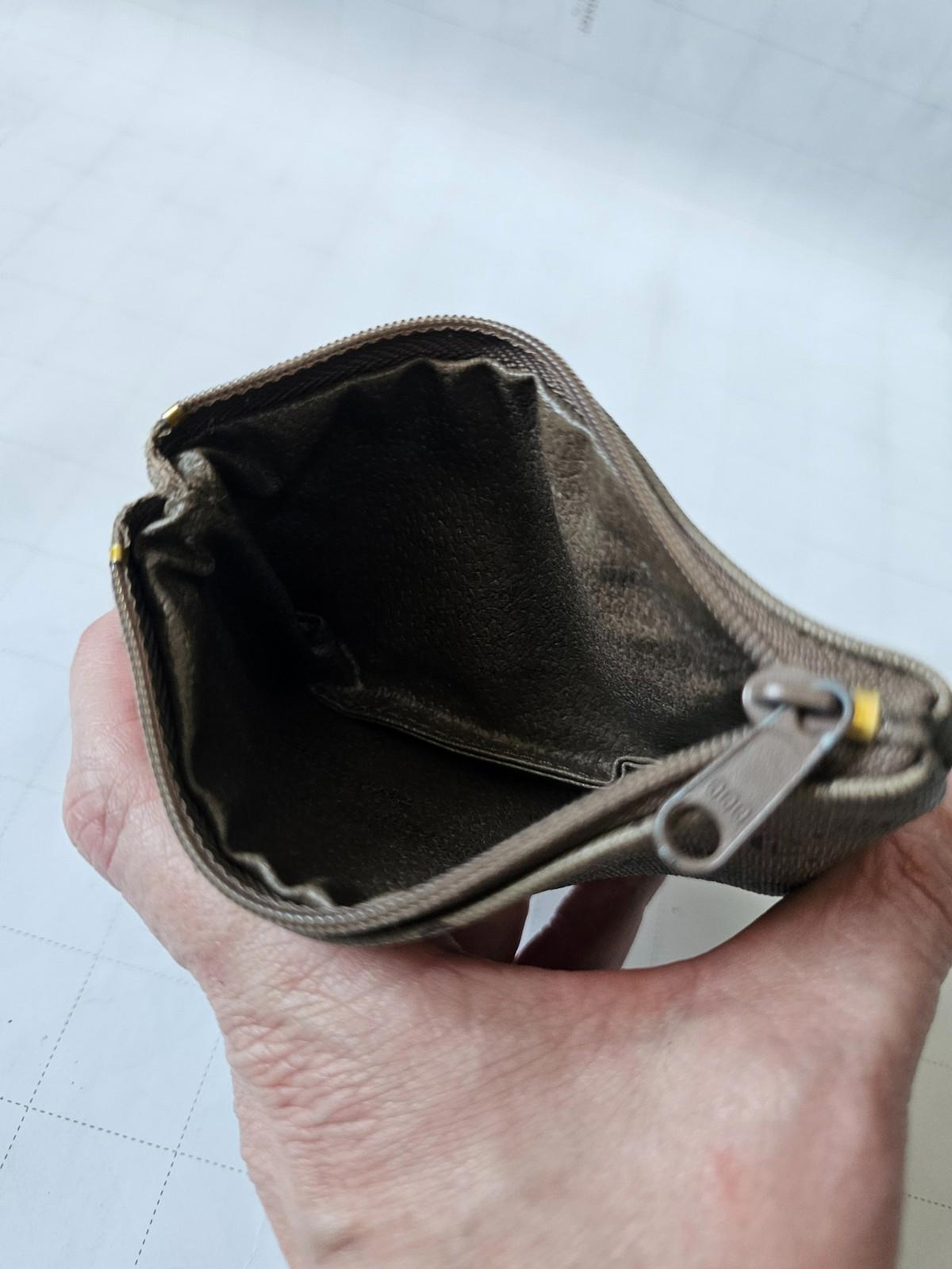 Unbranded Brown Men's Zipper Pouch - The Ultimate Pocket Sidekick