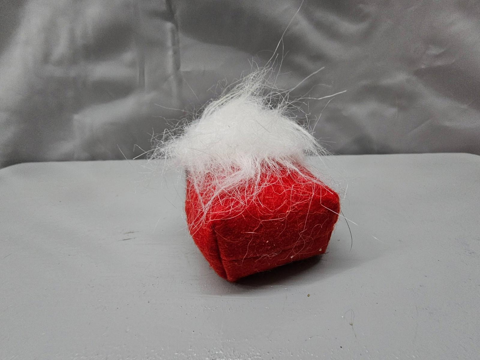 Valentine’s Day Gnome Gray Felt Hat with Red Heart Nordic Plush Décor