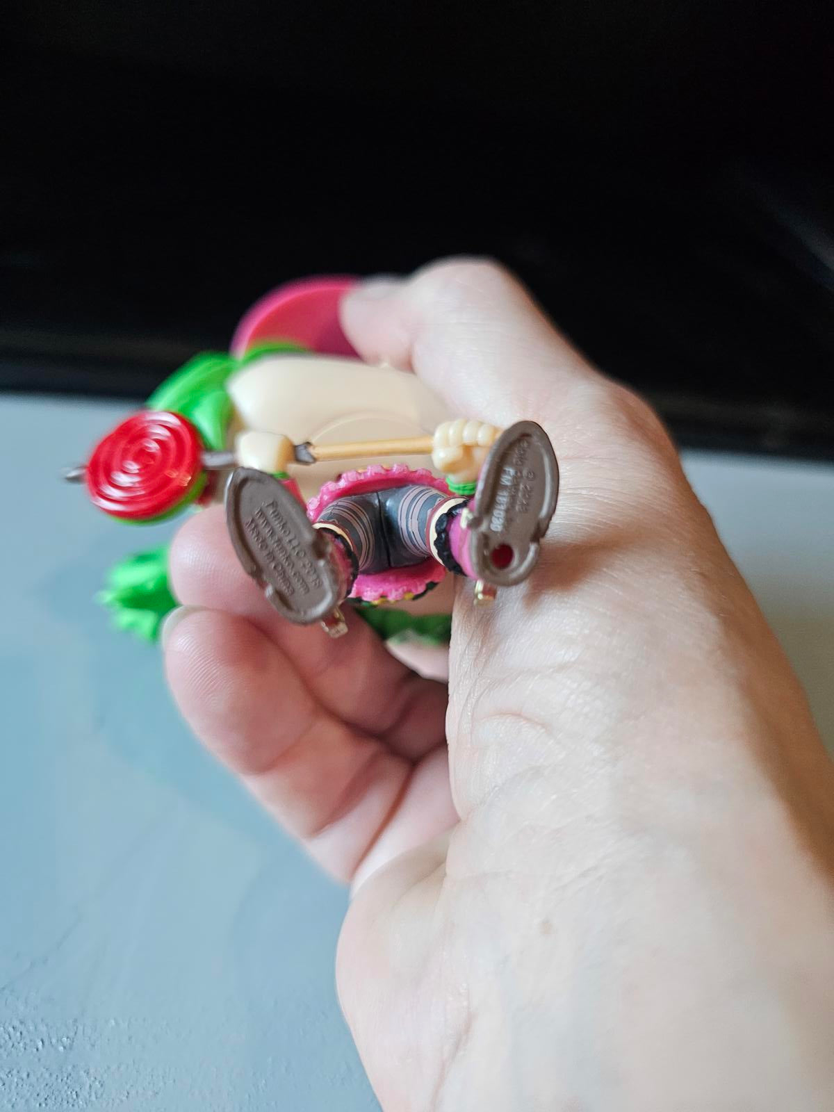 Funko Pop Fortnite Zoey #458 – Peppermint Candy Queen – 2019 Vinyl Figure