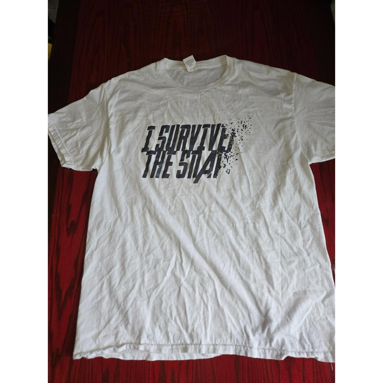 Hanes I Survived The Snap Custom Shirt L White Avengers Tee Used