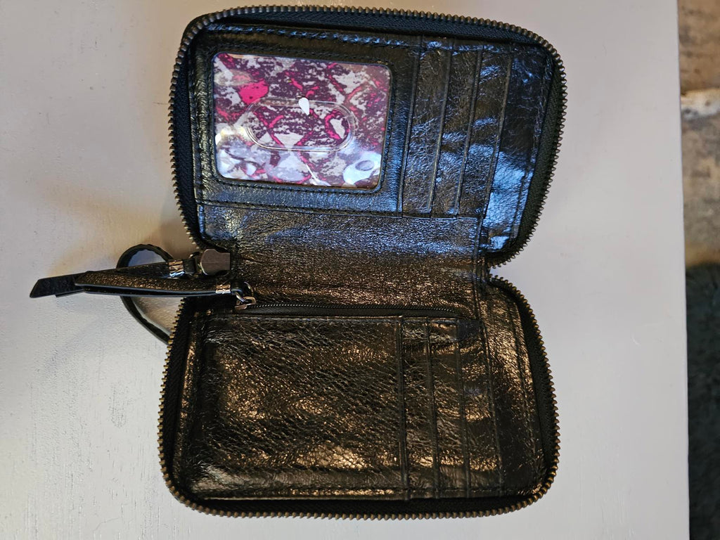 Sassy Black Elliott Lucca Wristlet Clutch Get Your Essentials Together