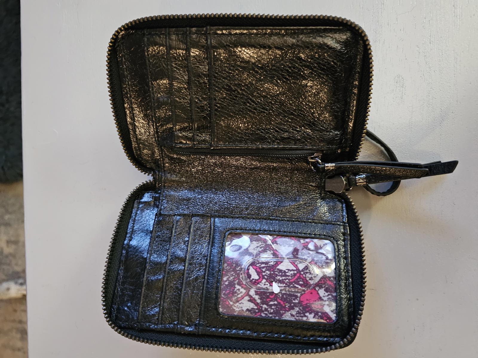 Sassy Black Elliott Lucca Wristlet Clutch Get Your Essentials Together