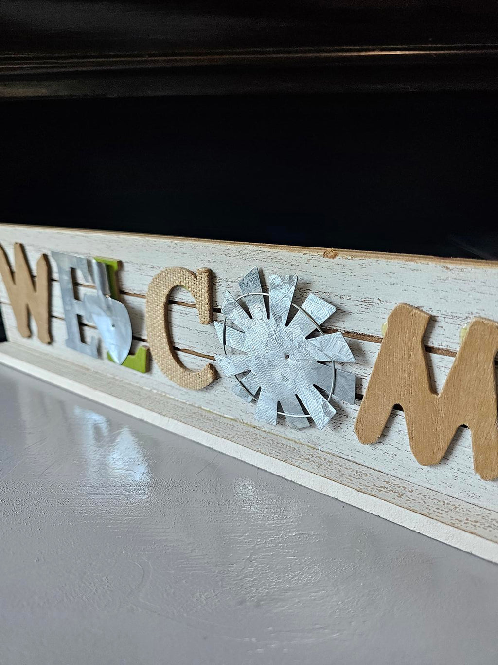 Rustic “WELCOME” Wooden Table Sign Mixed Material Farmhouse Decor