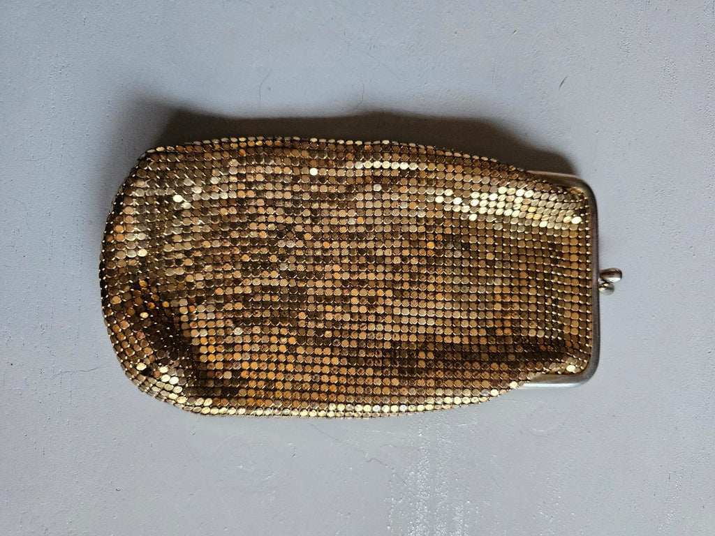 Vintage Gold Mesh Kiss-Lock Eyeglass Case / Evening Clutch – Peach Lining